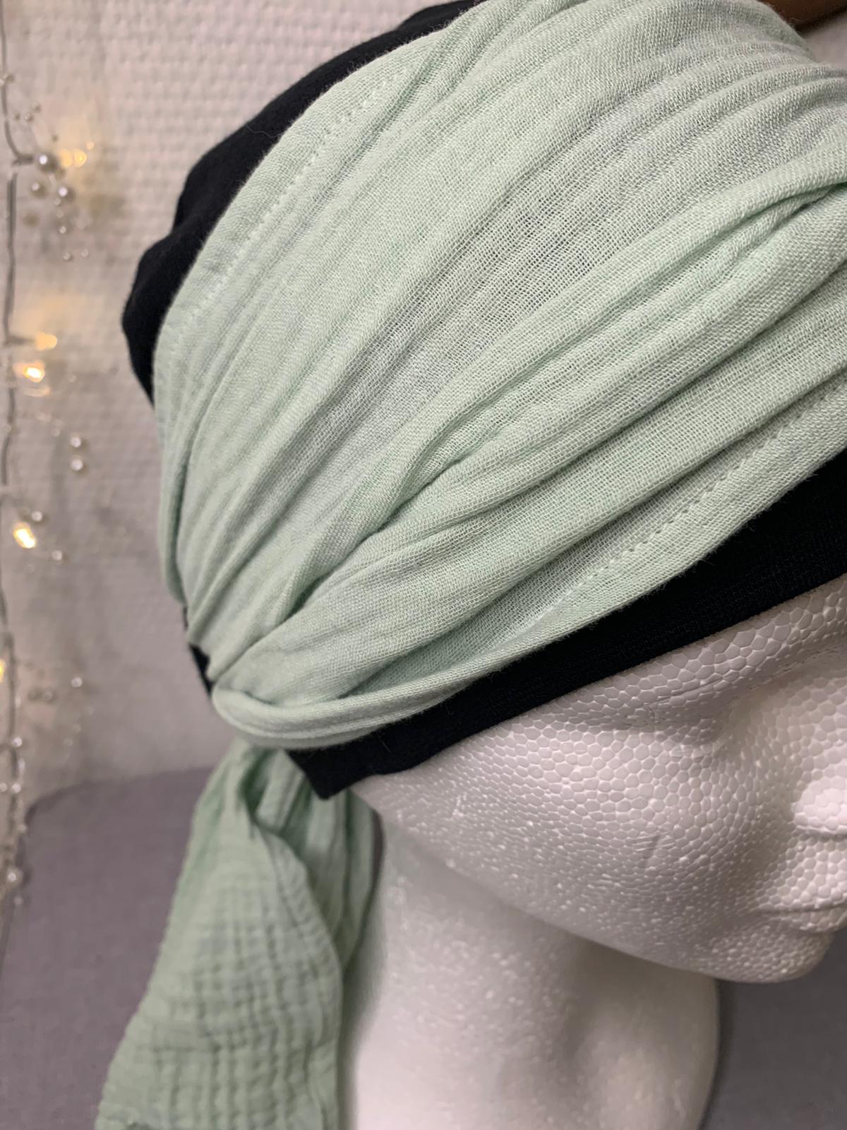 Sublimant 47 Ensemble bonnet de chimiothérapie/ Alopécie et son foulard en double gaze uni vert d'eau