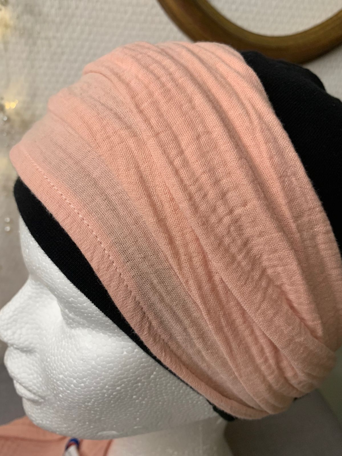 Sublimant 49 Ensemble bonnet de chimiothérapie / Alopécie et son foulard en double gaze uni pêche