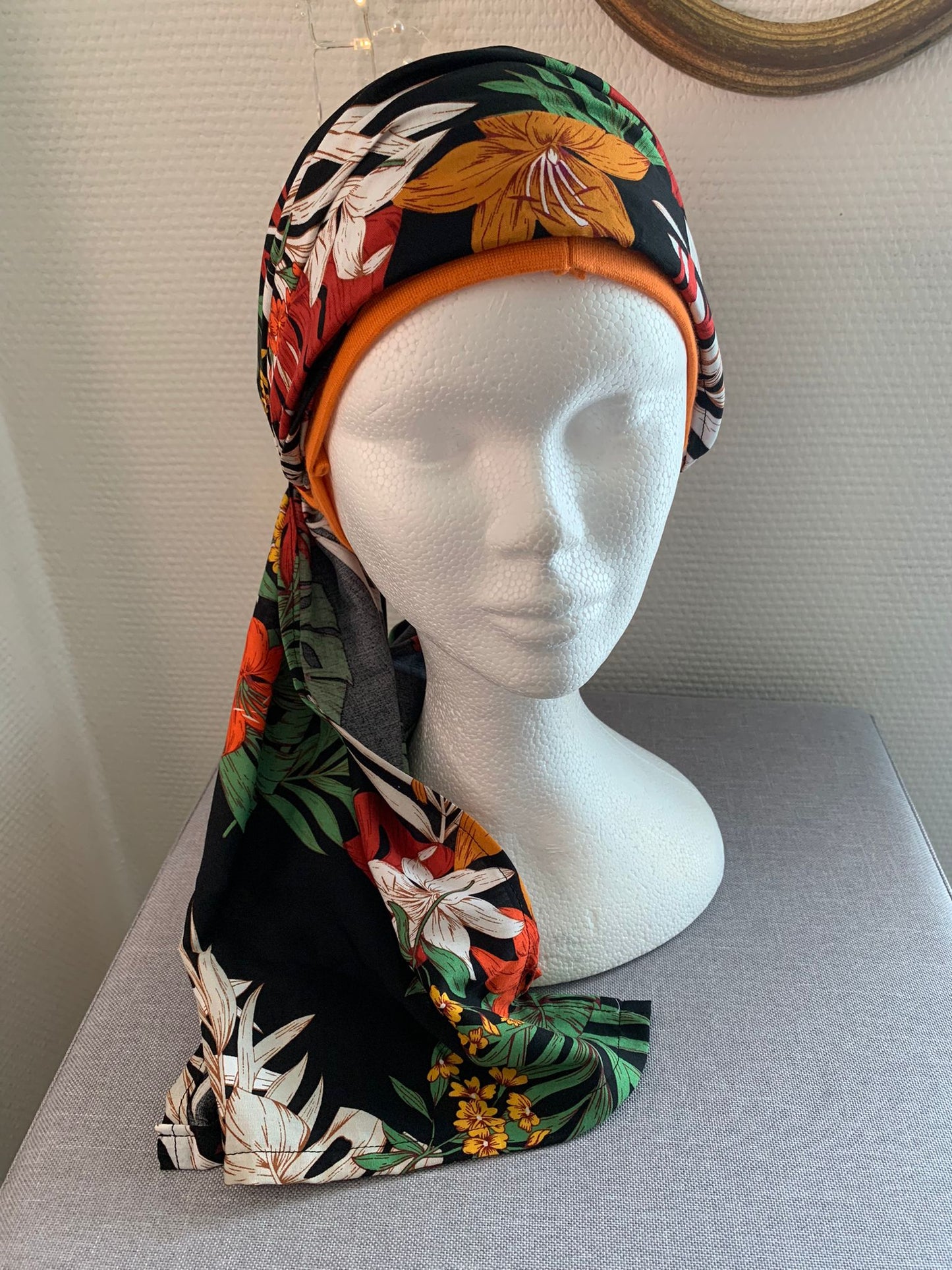Sublimant 38.O Ensemble bonnet de chimiothérapie/ Alopécie et son foulard