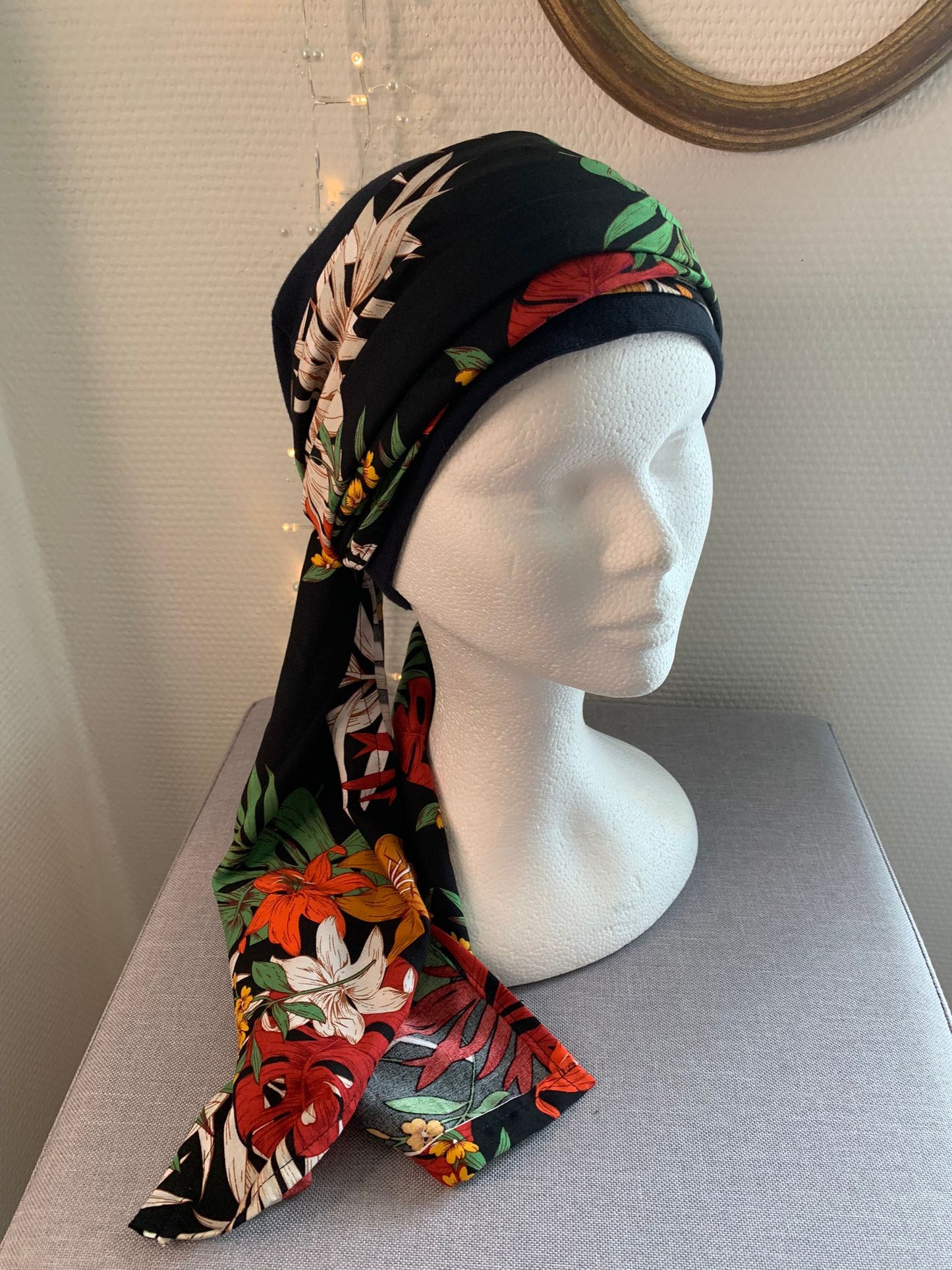 Sublimant 38.N Ensemble bonnet de chimiothérapie/ Alopécie et son foulard