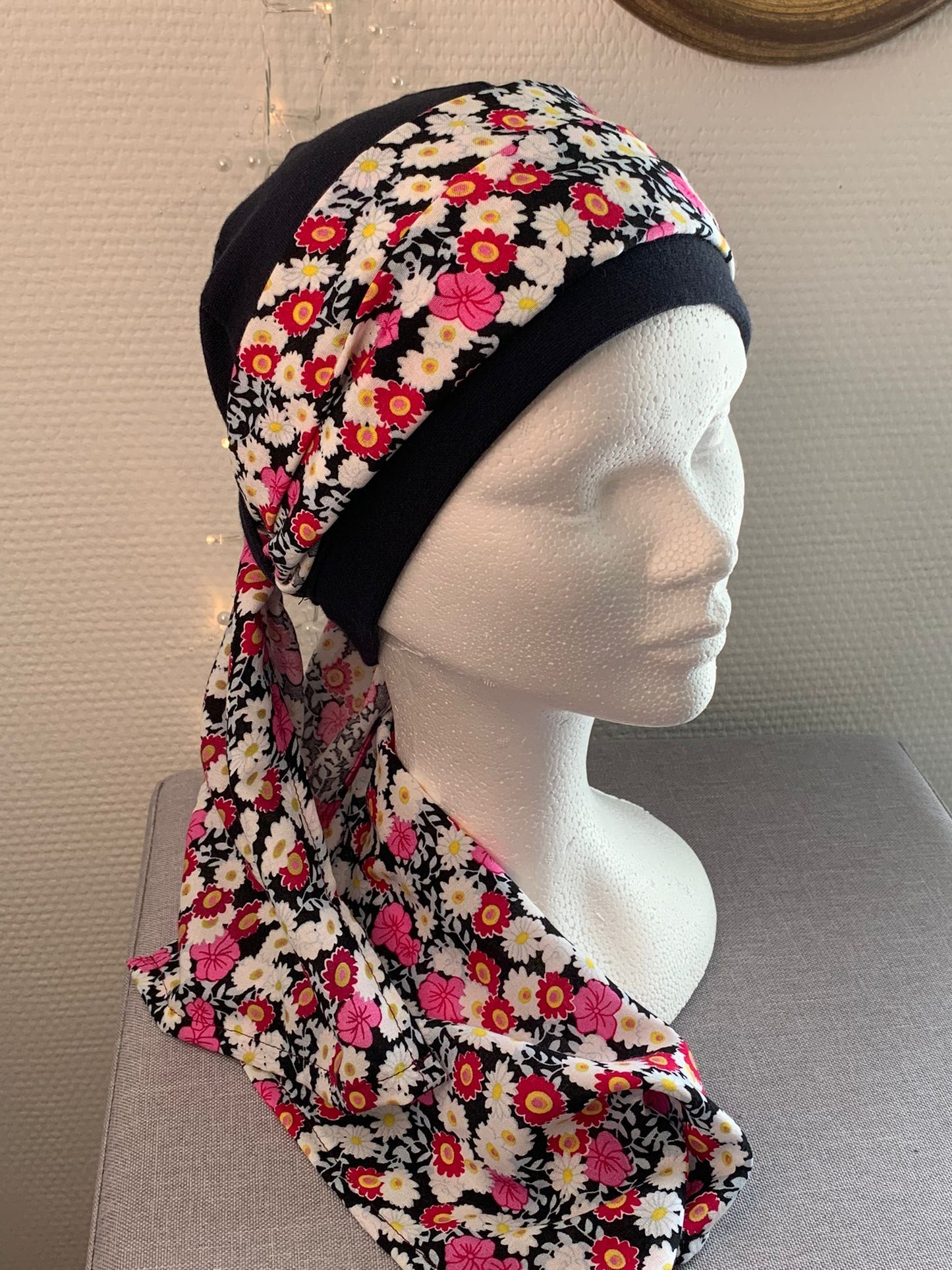 Sublimant 42.N Ensemble bonnet de chimiothérapie/ Alopécie et son foulard