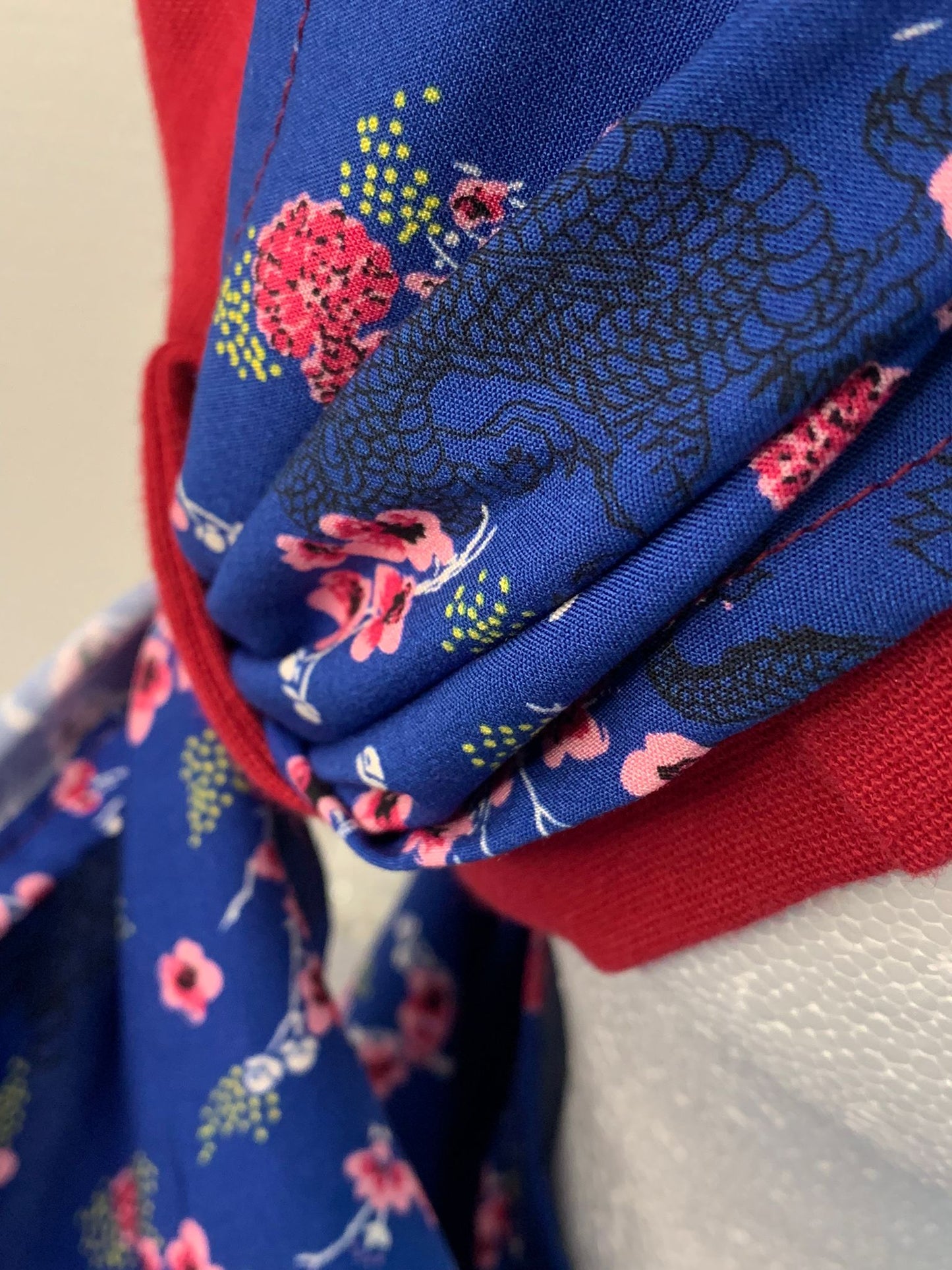 Sublimant 37.G Ensemble bonnet de chimiothérapie/ Alopécie et son foulard