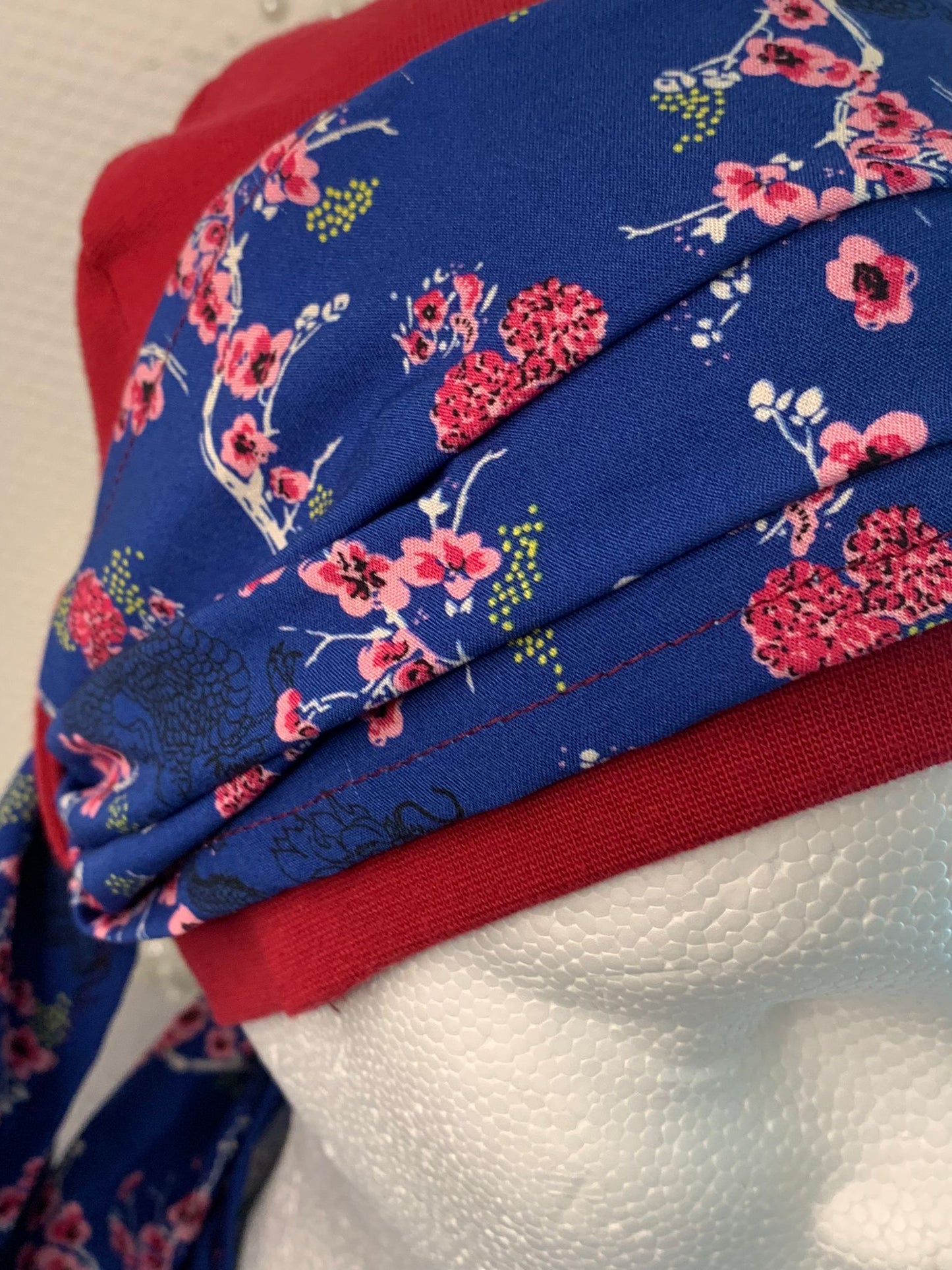 Sublimant 37.G Ensemble bonnet de chimiothérapie/ Alopécie et son foulard