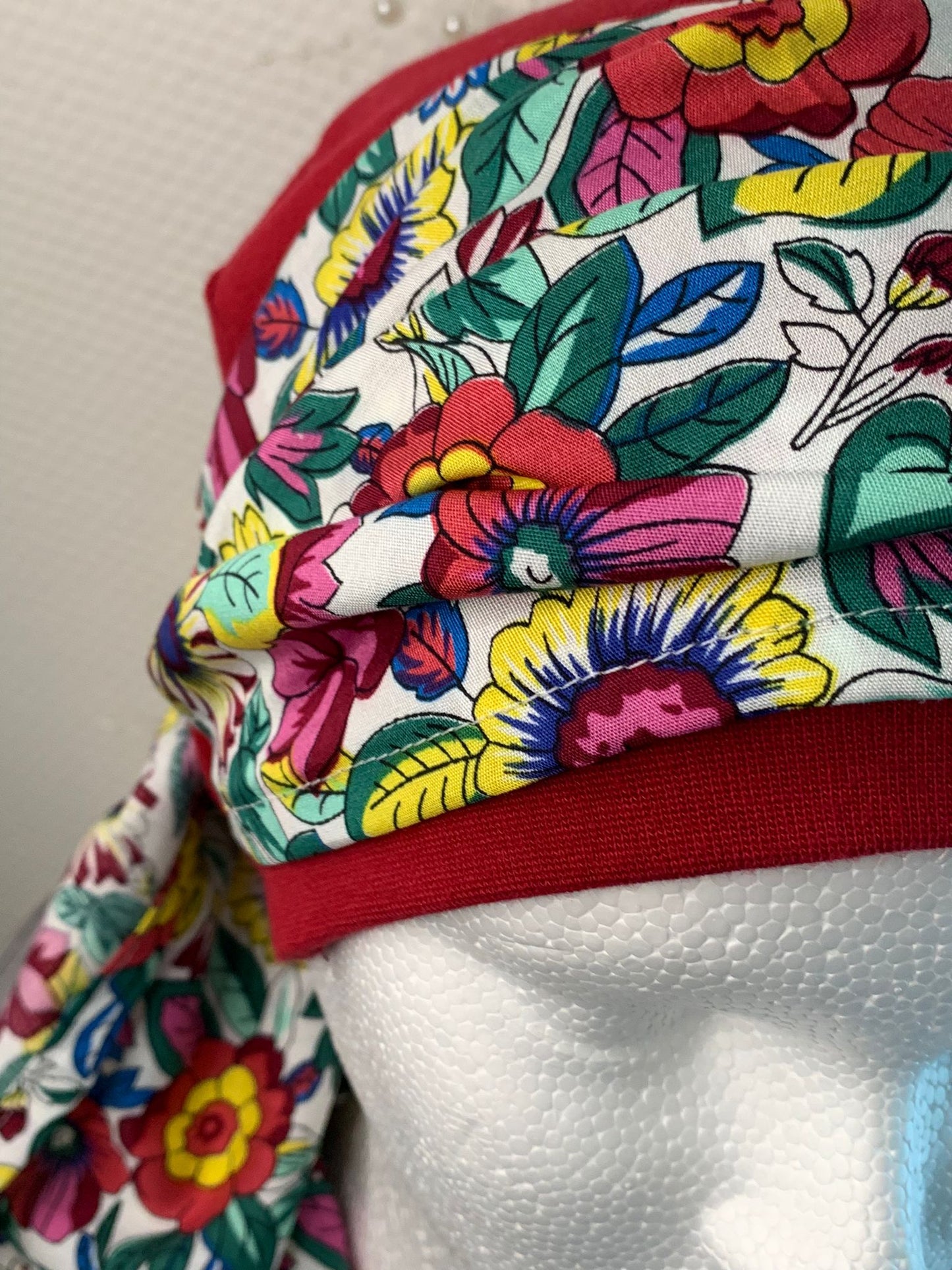 Sublimant 40.G Ensemble bonnet de chimiothérapie/Alopécie et son foulard