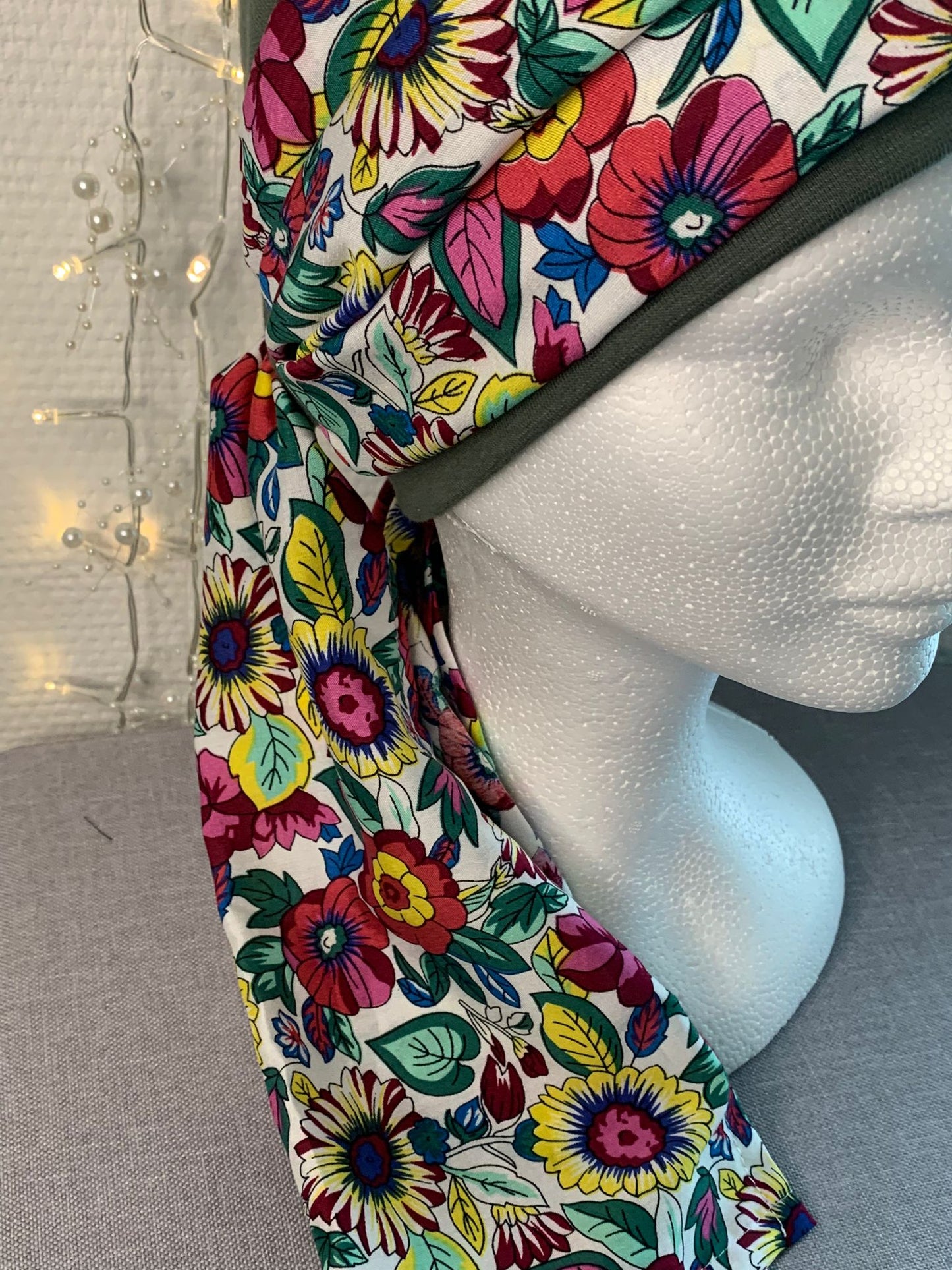 Sublimant 40.V Ensemble bonnet de chimiothérapie/ Alopécie et son foulard