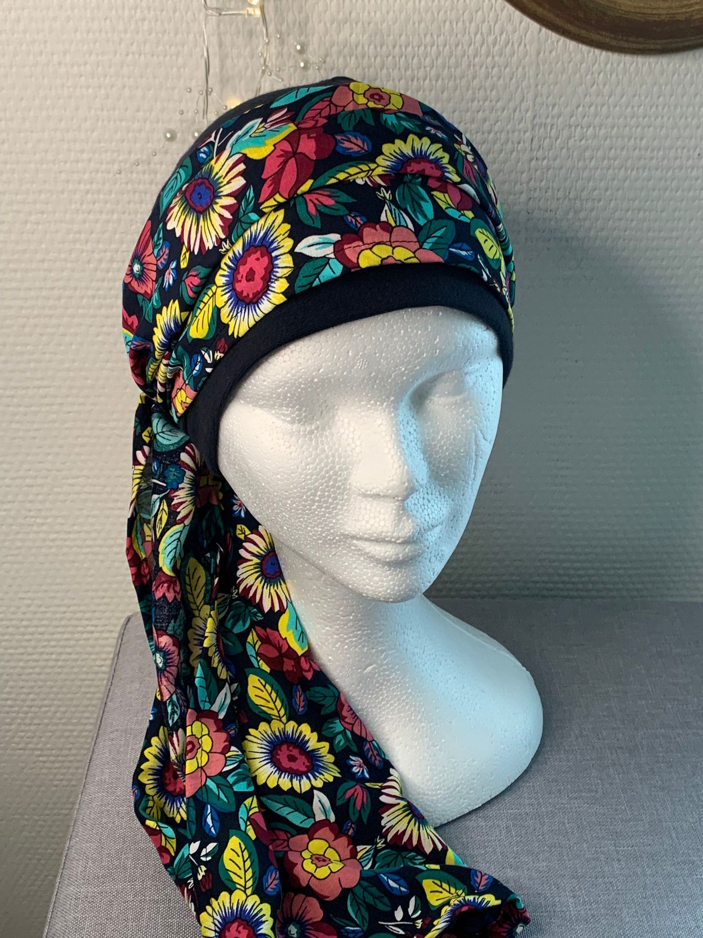 Sublimant 44.N Ensemble bonnet de chimiothérapie/ Alopécie et son foulard