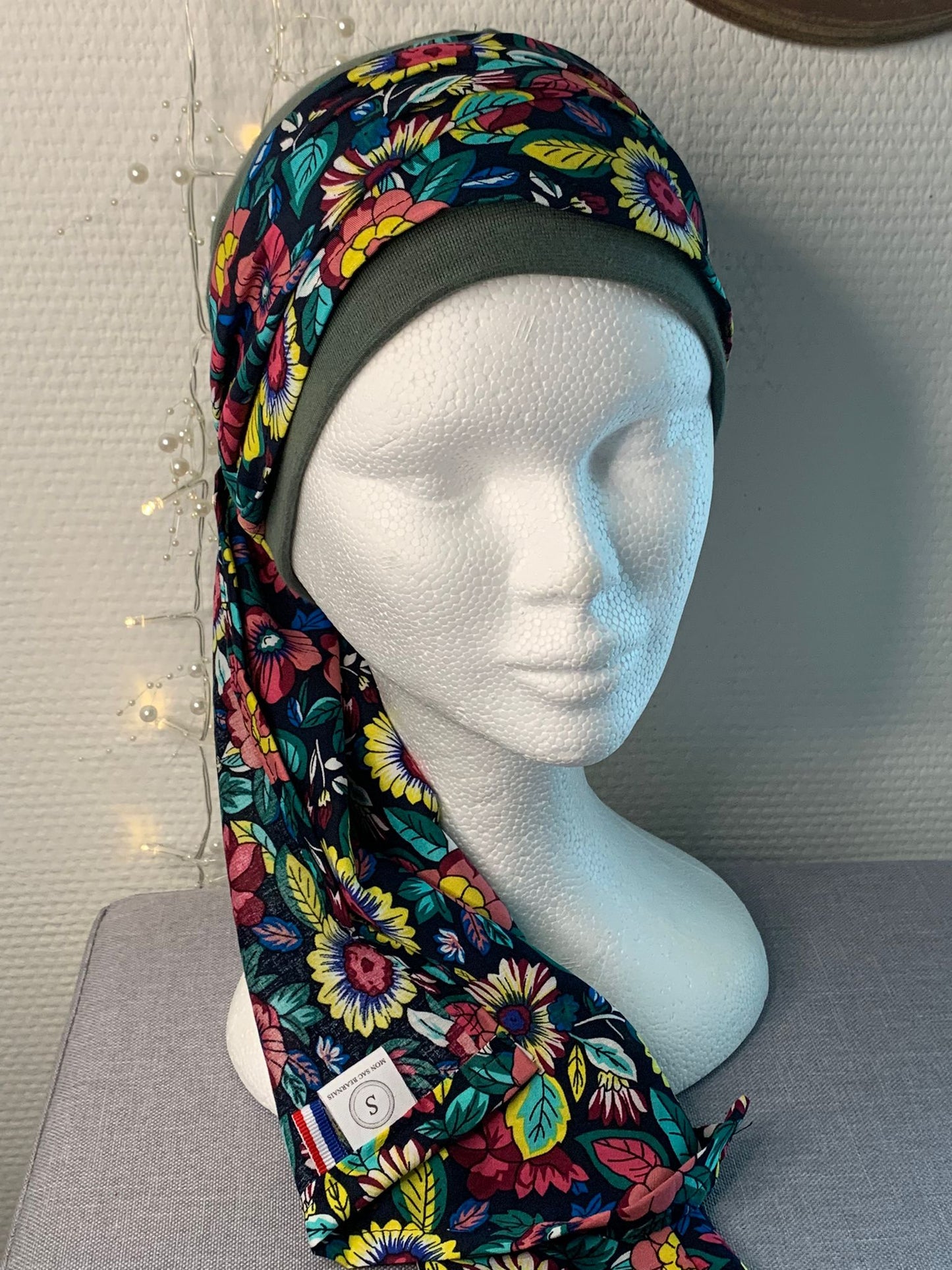Sublimant 44.V Ensemble bonnet de chimiothérapie/ Alopécie et son foulard
