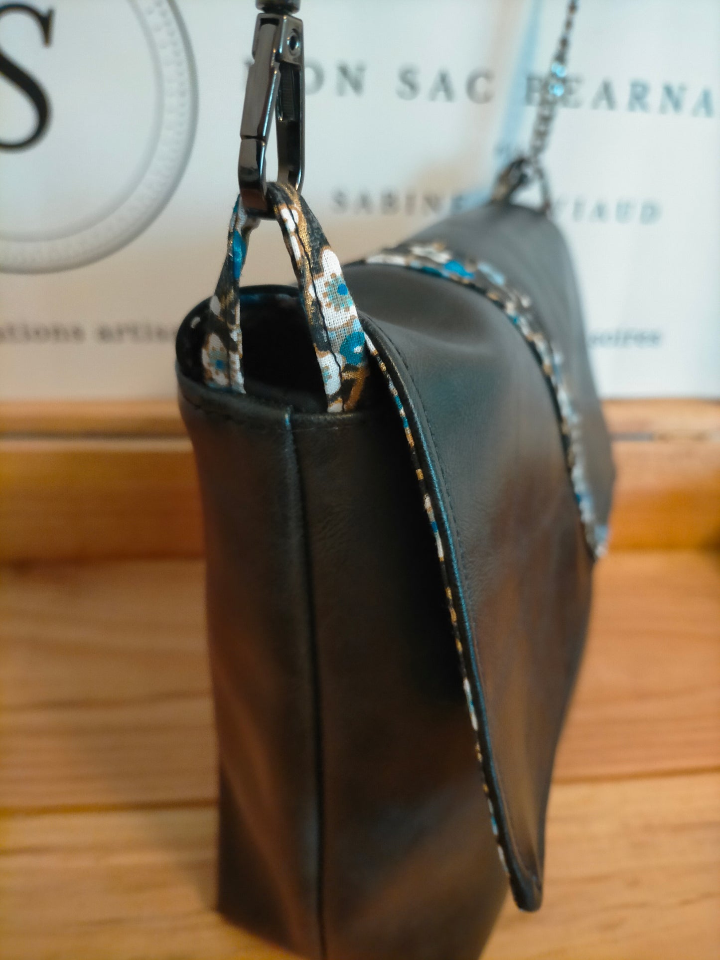 Commande personnalisée Sac besace et sn porte documents