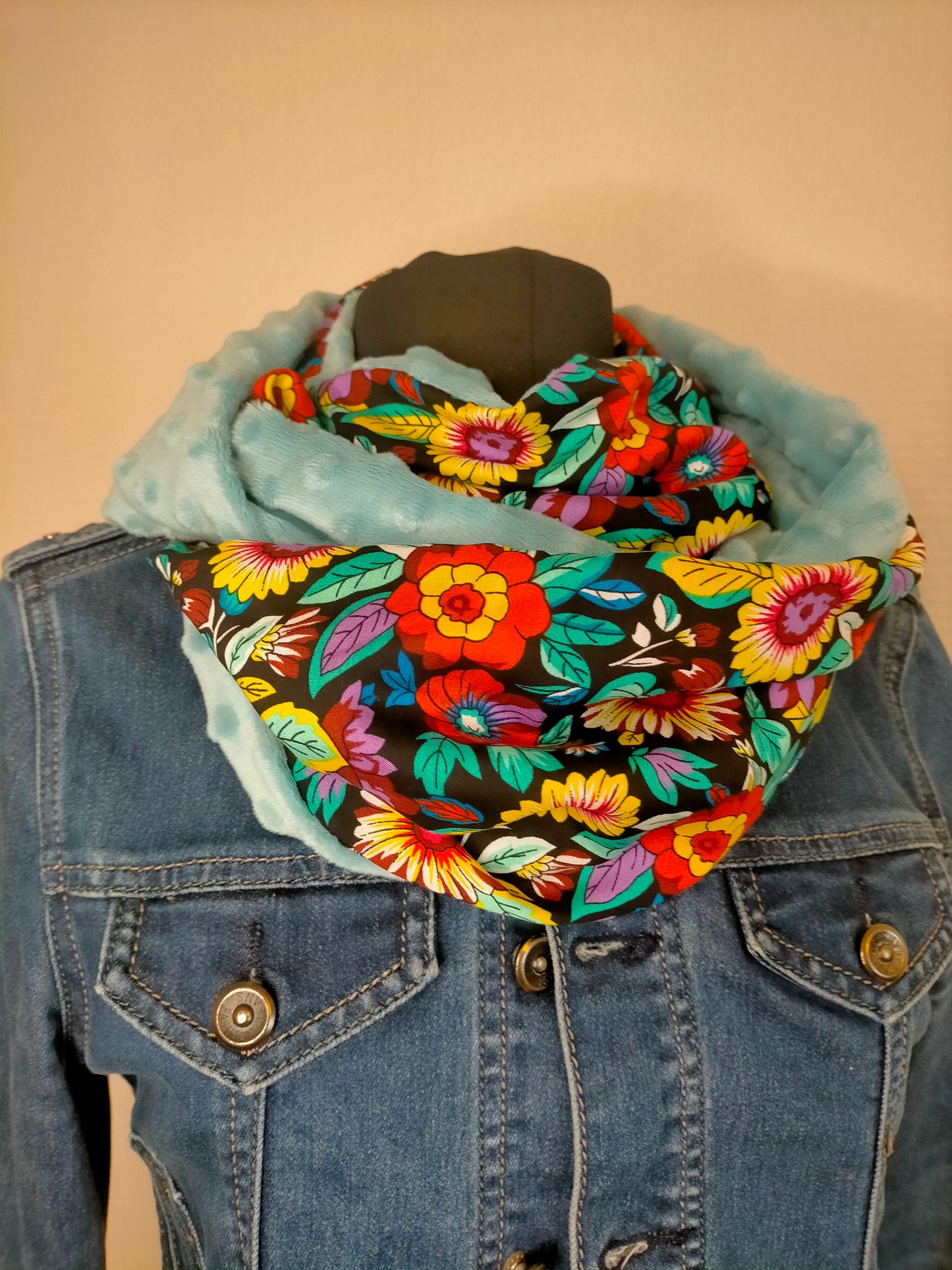 Meeky fleuri Double snood en minky et viscose