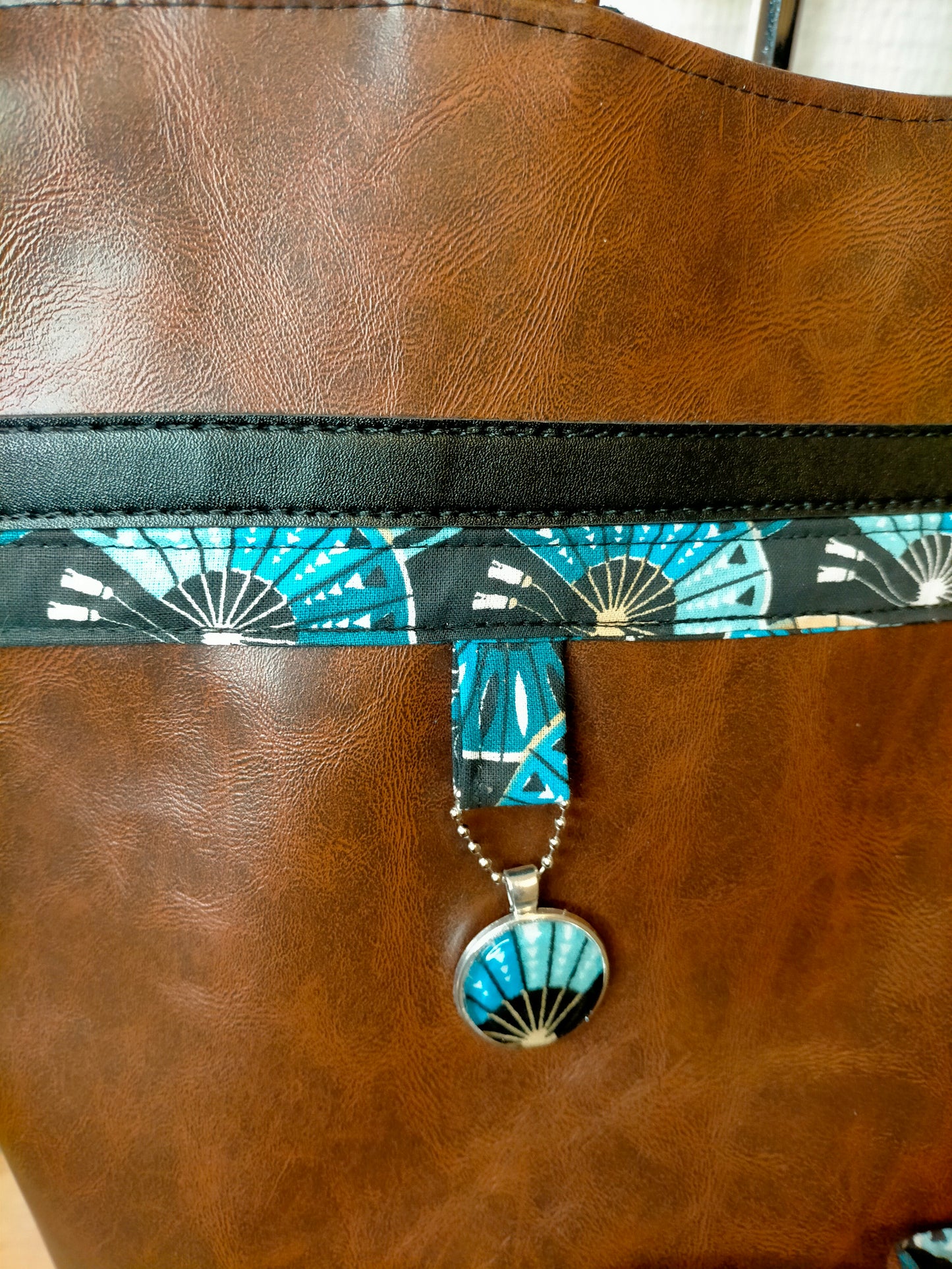 Commande personnalisée Grand Sac cabas porte documents, porte chéquier, porte clefs et porte CB
