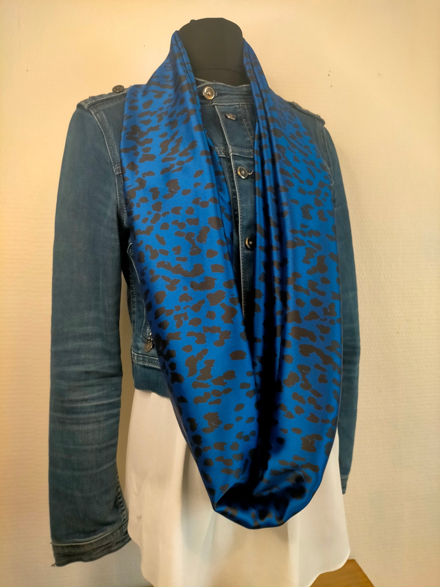 Versa bleu Big double snood en satin