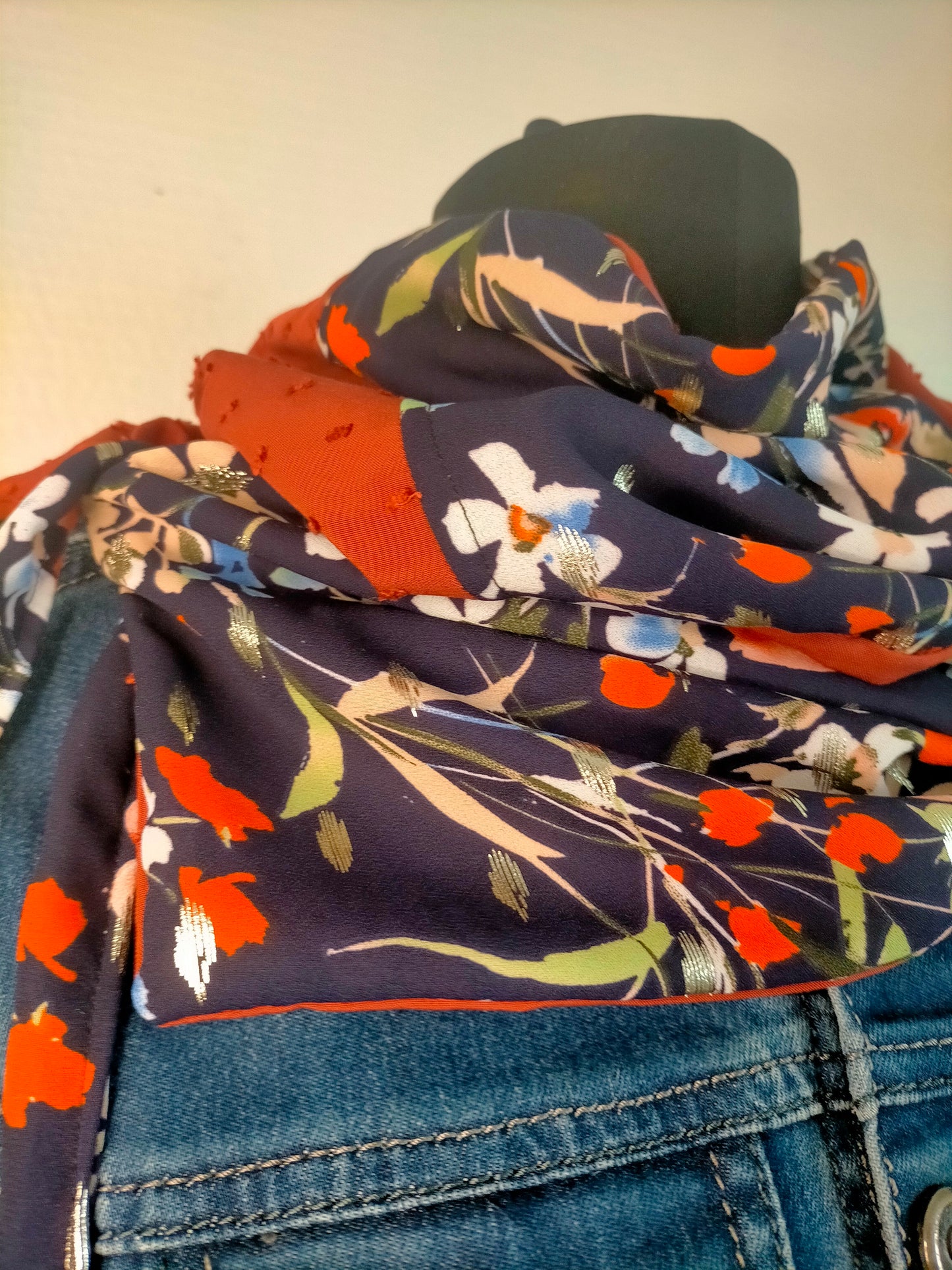 Fleurs en terracotta Foulard à lanières en viscose et coton plumetis terracotta