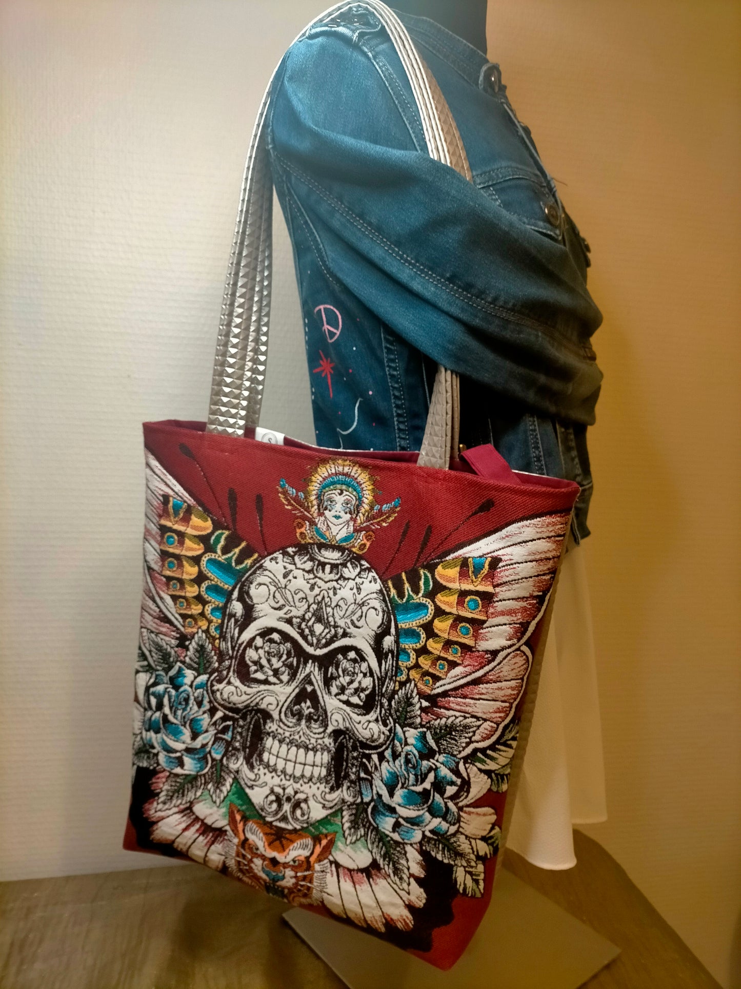 Papillon Gris Sac carré de jacquard tête de mort papillon et simili cuir argenté
