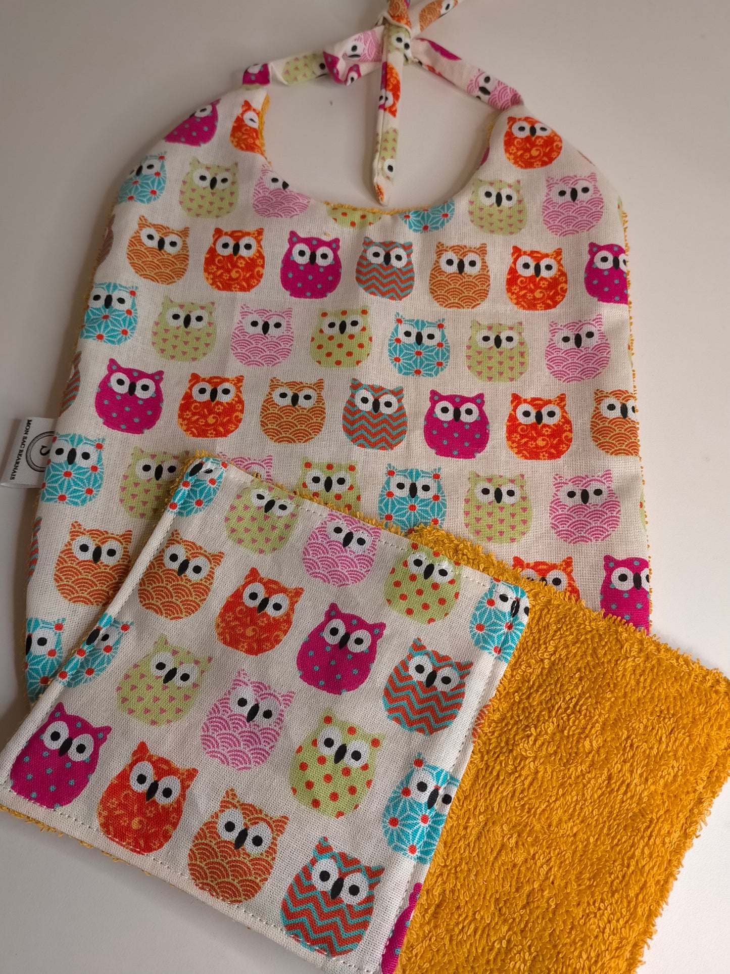 Bavoir et débarbouillettes Salut hibou