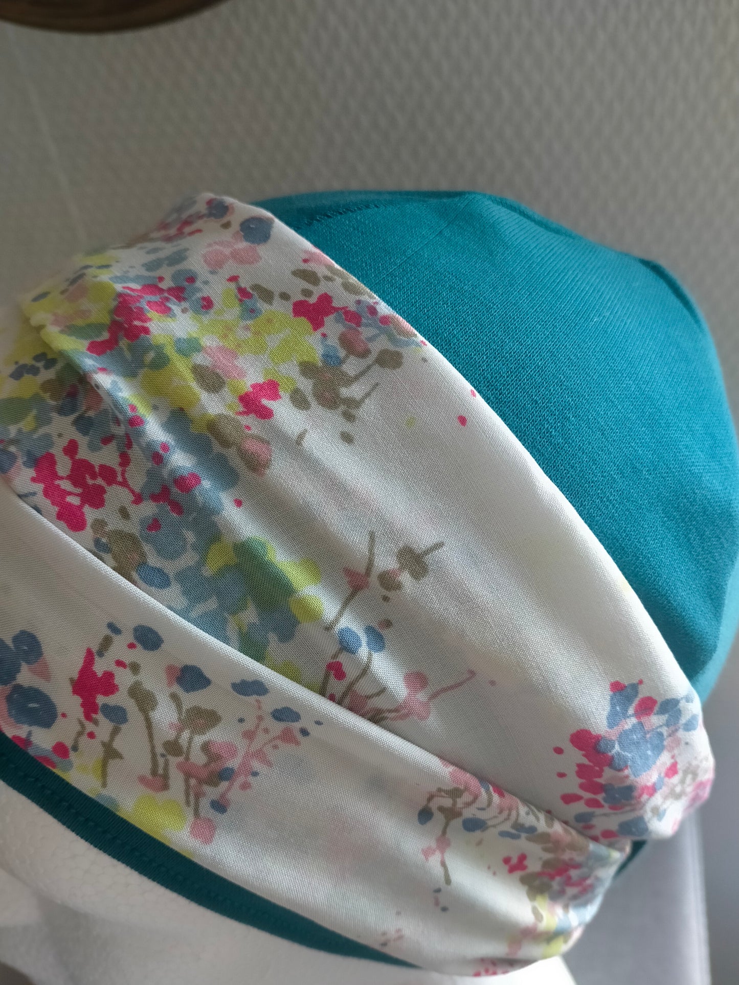 Sublimant 17 Ensemble bonnet de chimiothérapie/Alopécie et son foulard