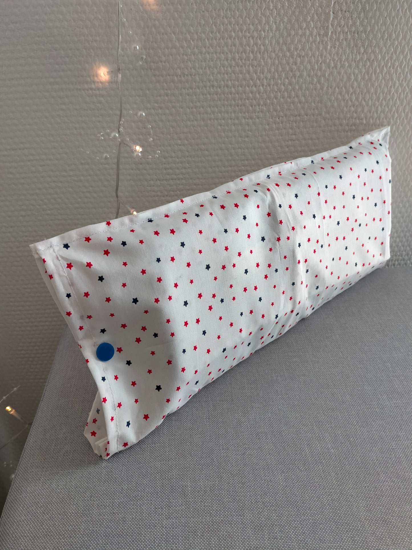 Etoiles Grande couverture polaire fine bleu marine / coton et son pochon 90 x 53