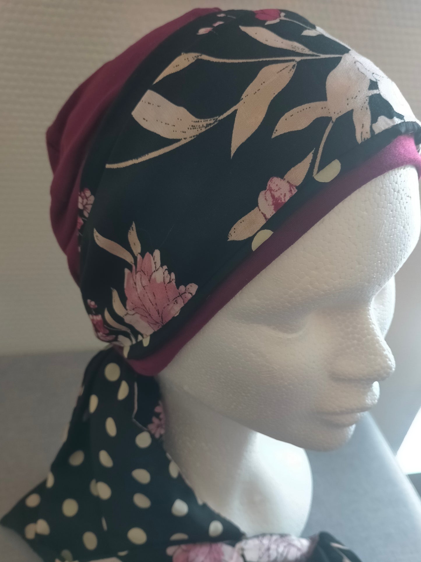 Sublimant 21 Ensemble bonnet de chimiothérapie/ Alopécie et son foulard REVERSIBLE MODELE UNIQUE