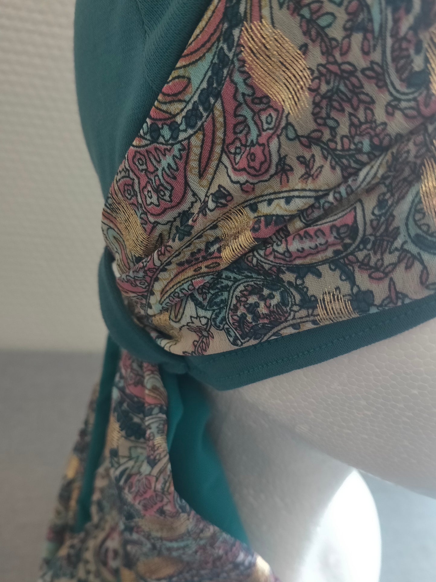 Sublimant 20 Ensemble bonnet de chimiothérapie/Alopécie et son foulard REVERSIBLE MODELE UNIQUE