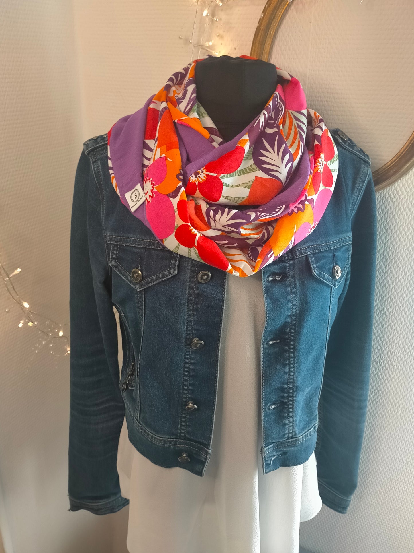 Violette Foulard double snood en viscose fleuri et crêpe violet uni