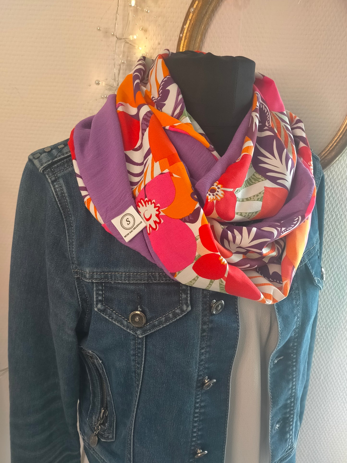 Violette Foulard double snood en viscose fleuri et crêpe violet uni