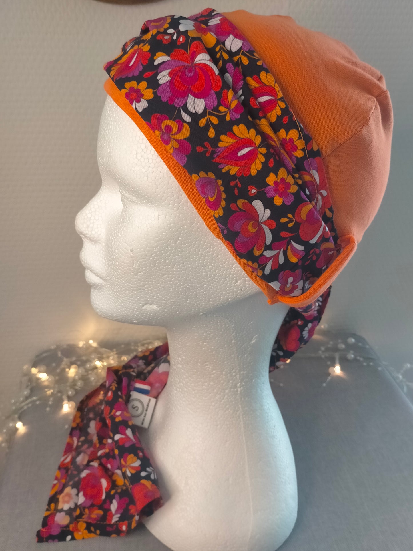 Sublimant 13.O Ensemble Bonnet de chimiothérapie/Alopécie et son foulard en viscose fleuri