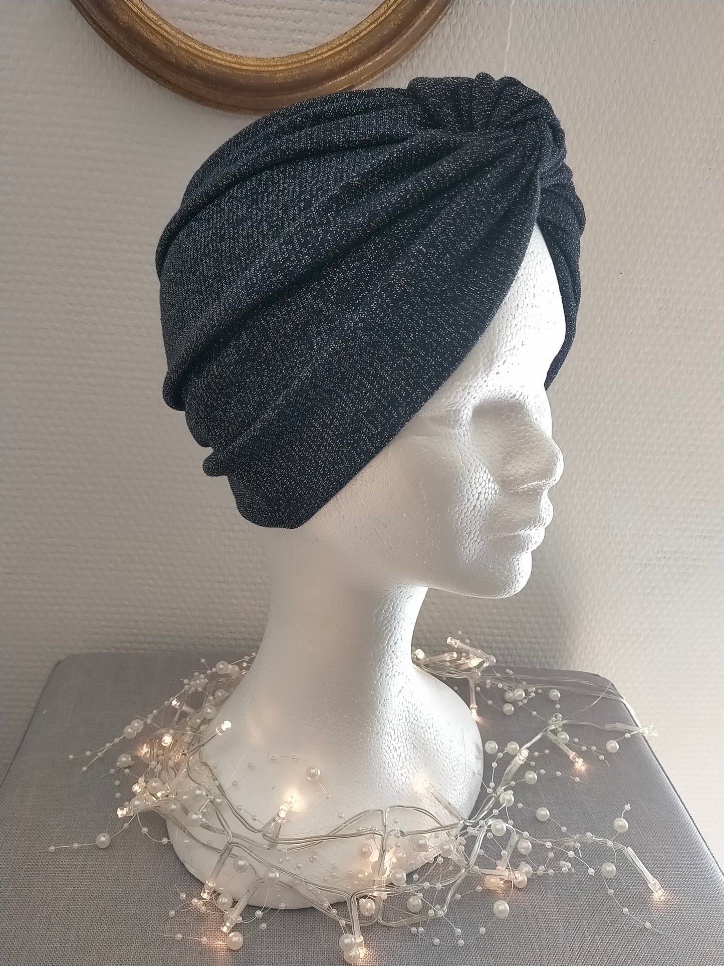 Sublimant Bonnet Turban de chimiothérapie/Alopécie n°8 en jersey noir pailleté