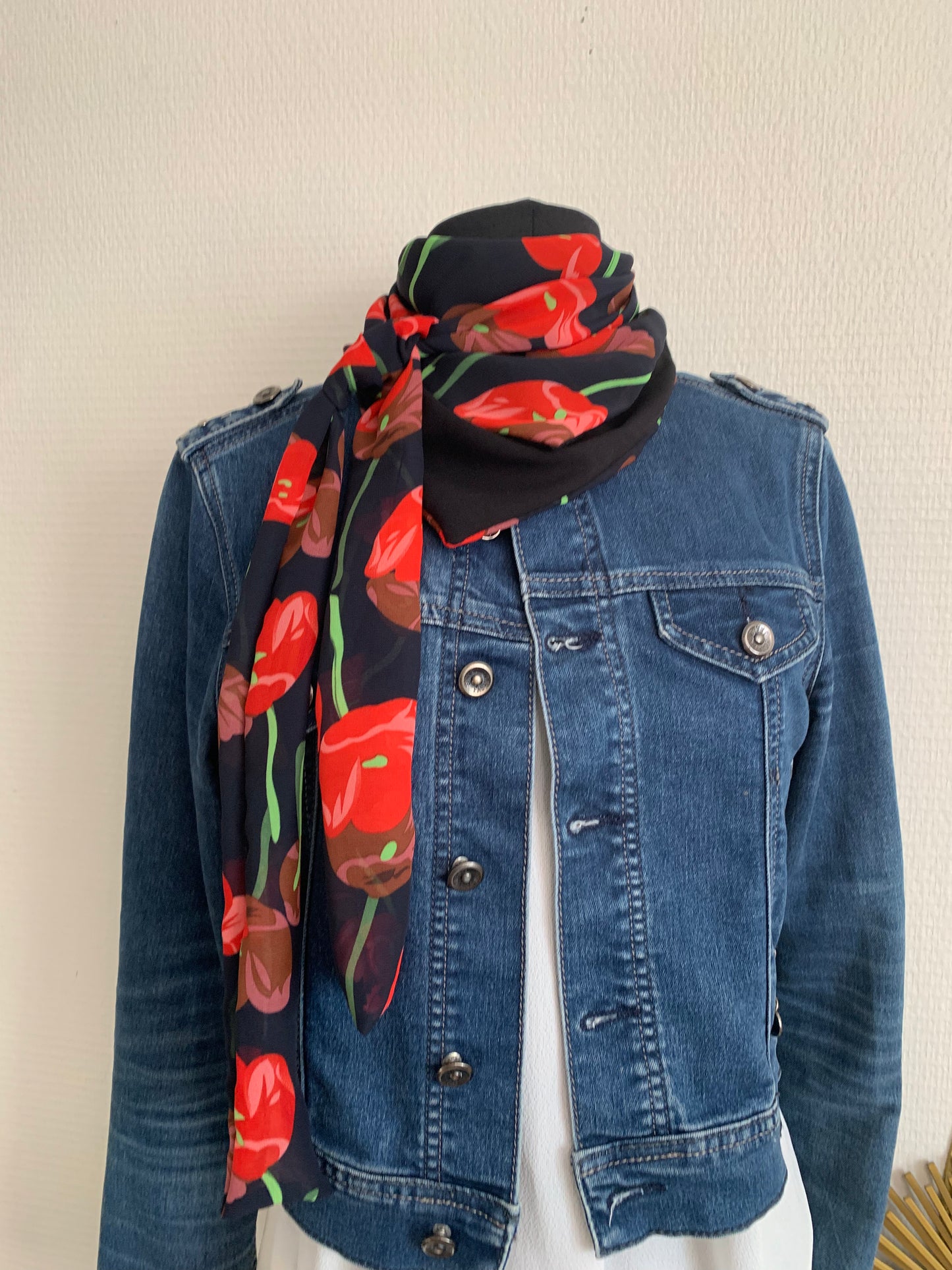 Mimi 2 Mini Foulard forme triangle à lanières