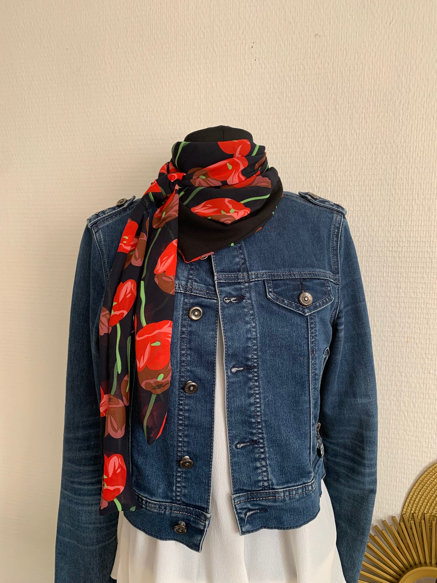 Mimi 2 Mini Foulard forme triangle à lanières