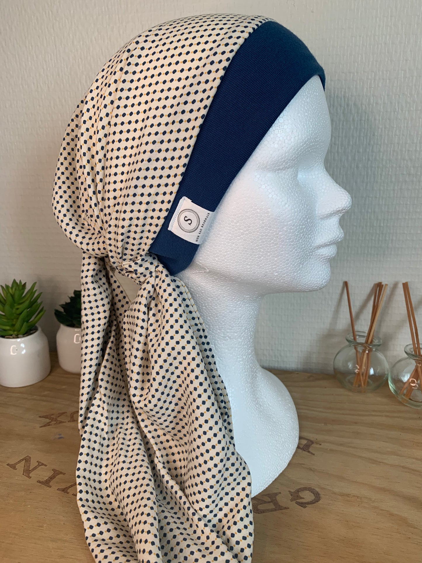 SUBLIMANT Bonnet de chimiothérapie foulard légèreté N32