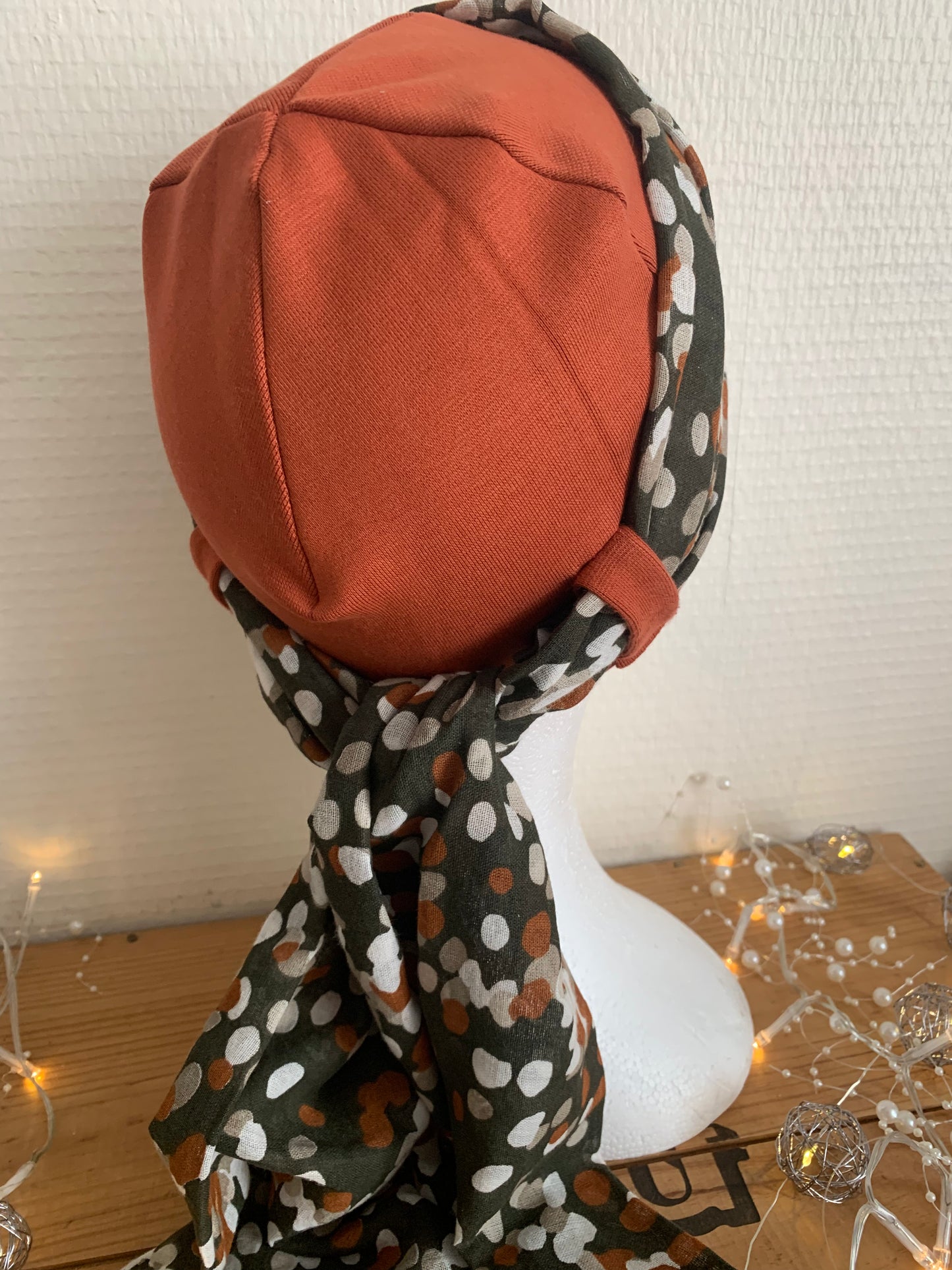 Sublimant 54 Ensemble bonnet de chimiothérapie/ Alopécie et son foulard REVERSIBLE