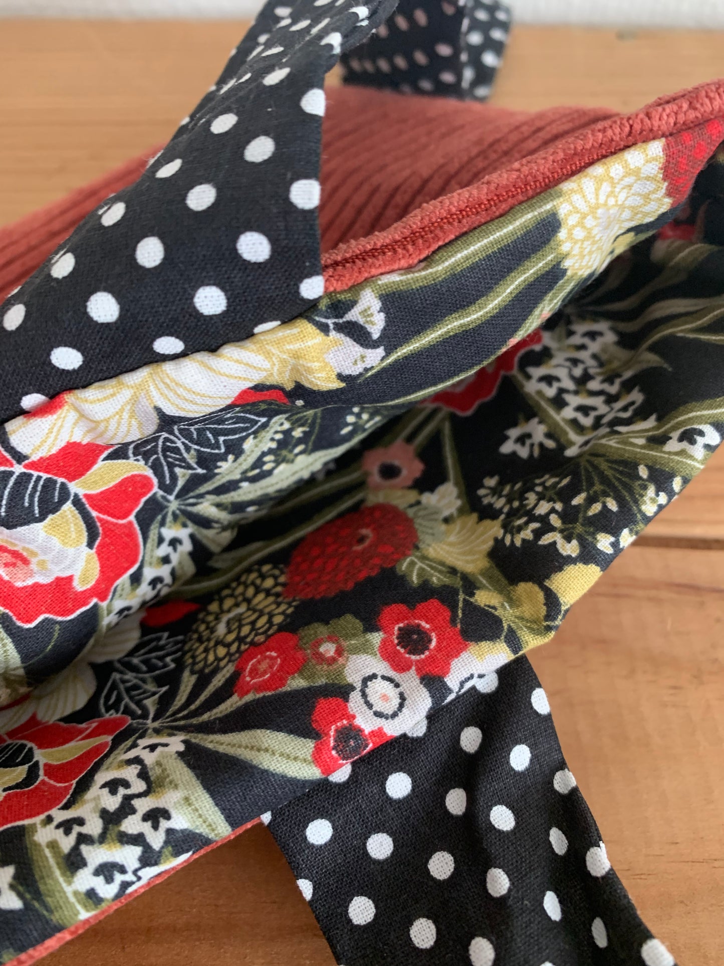 Pochette pour livre de poche 2