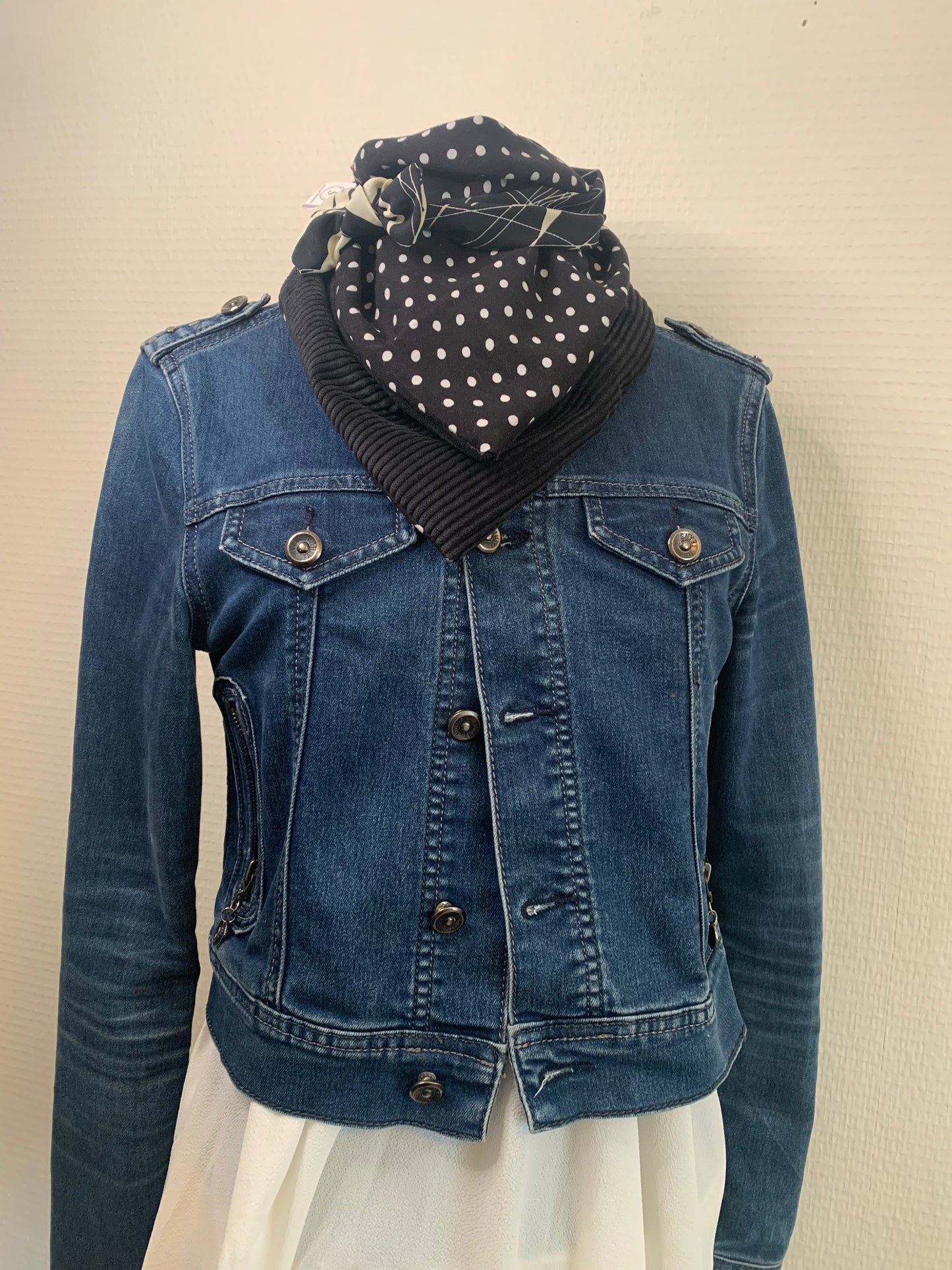 Lemimify Mini Foulard triangle REVERSIBLE Velours et viscose