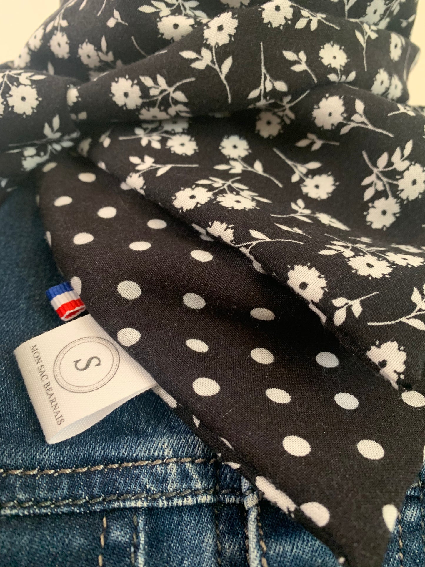 Lemimicy Mini foulard forme triangle REVERSIBLE