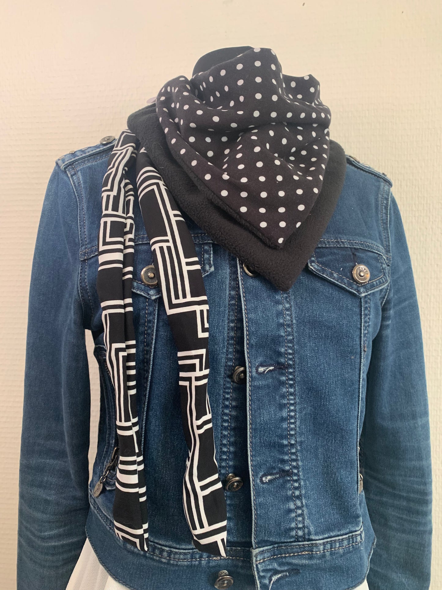 Lemimidy Mini foulard triangle polaire deux viscoses REVERSIBLE