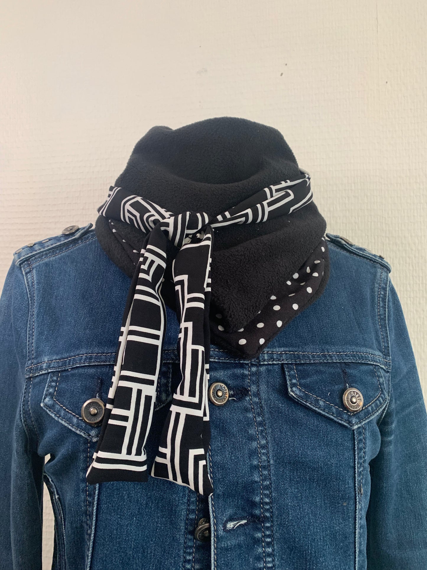 Lemimidy Mini foulard triangle polaire deux viscoses REVERSIBLE