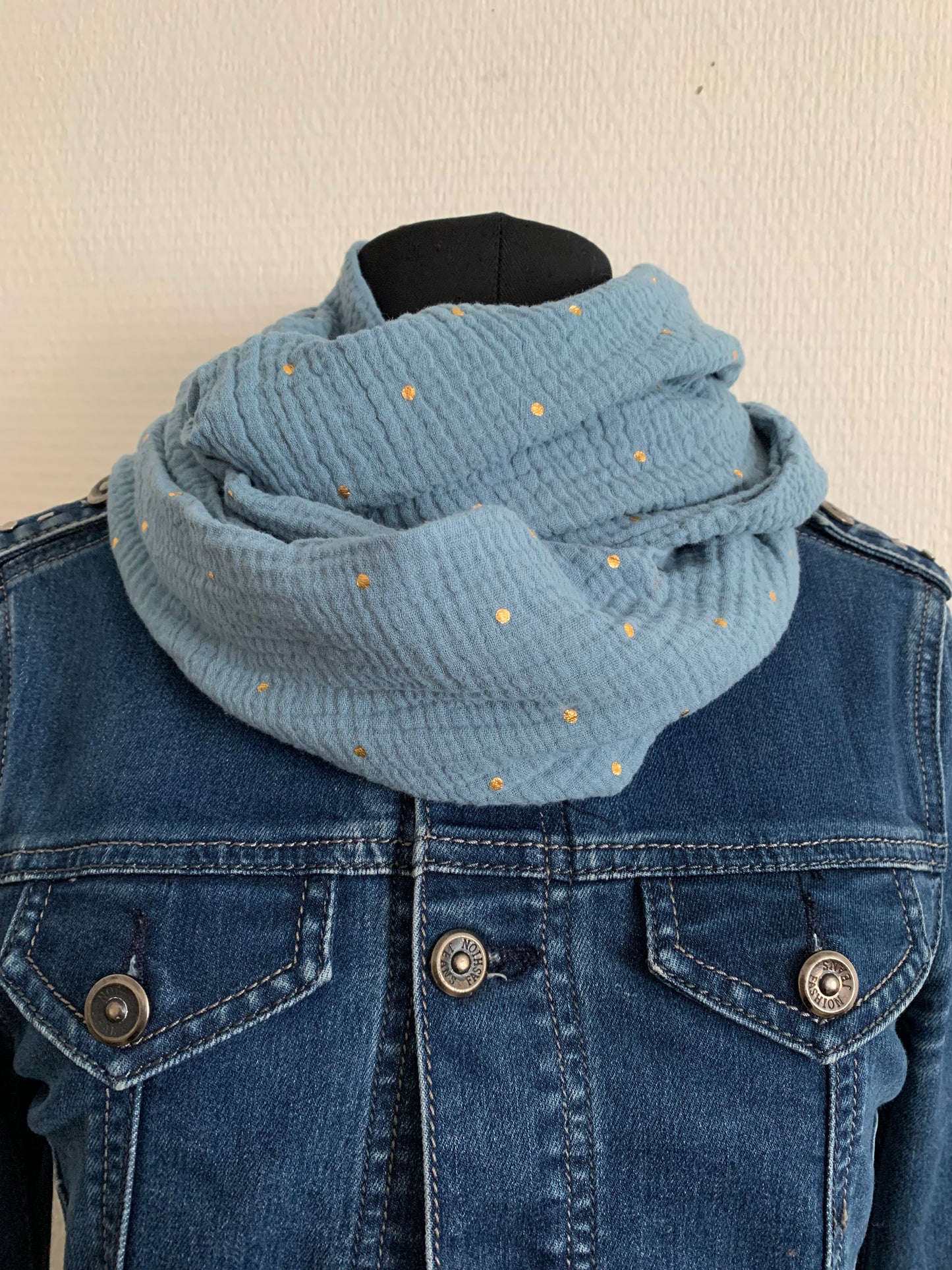 Gaze ciel Double snood en double gaze bleu ciel pointes dorées