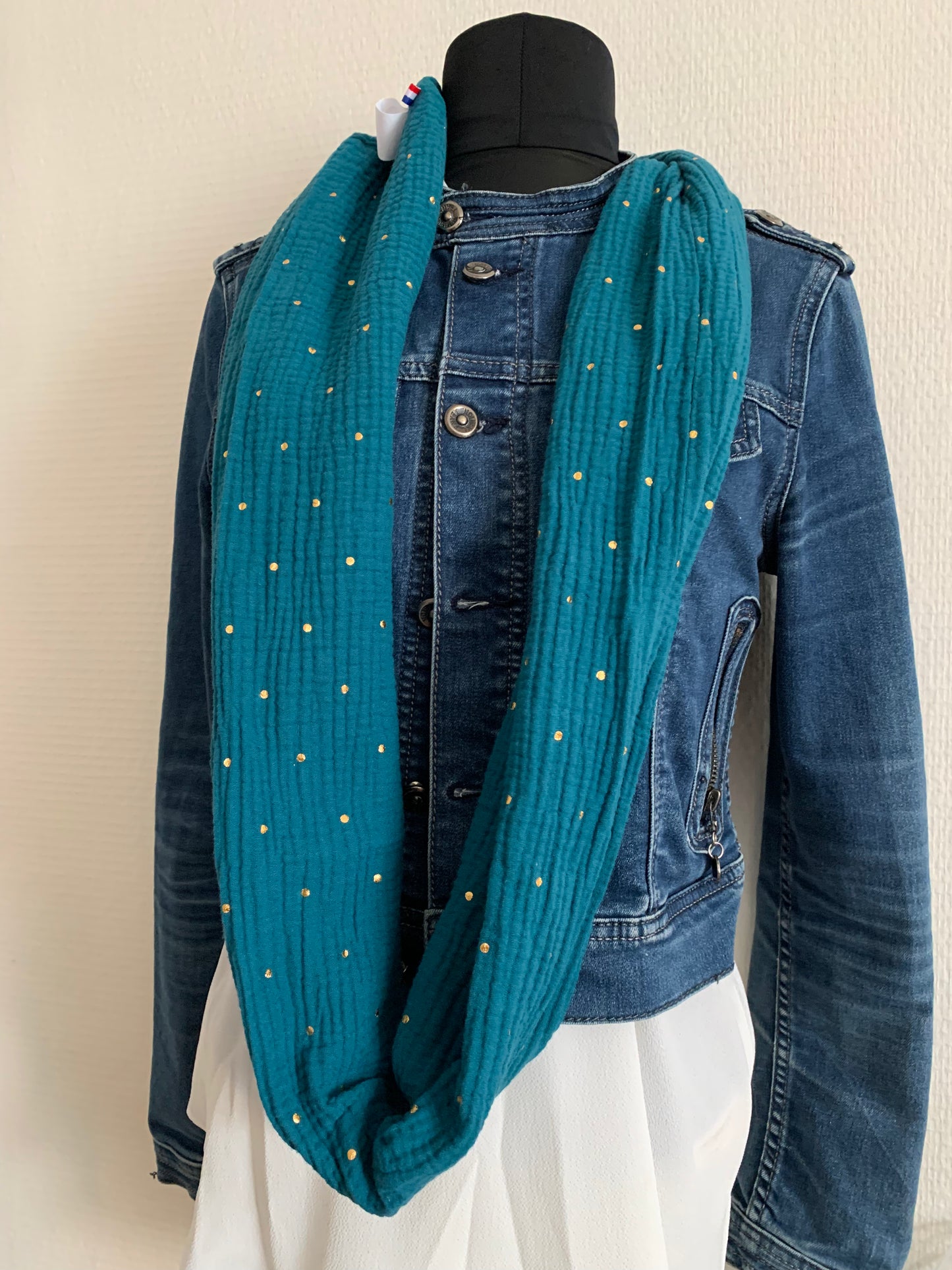 Gaze Bleue Double snood en double gaze pointes dorées