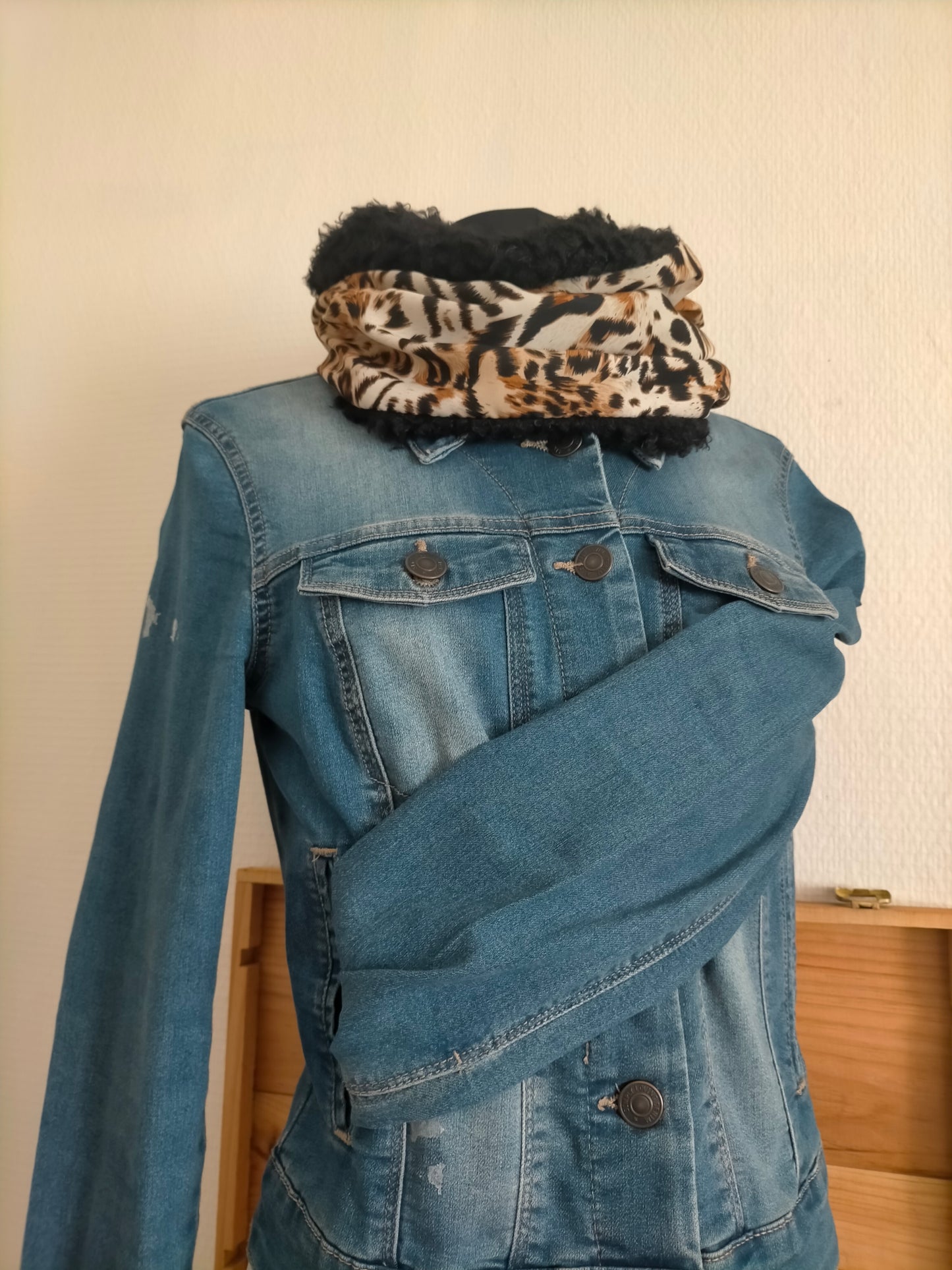 Sauvage Snood fausse fourrure