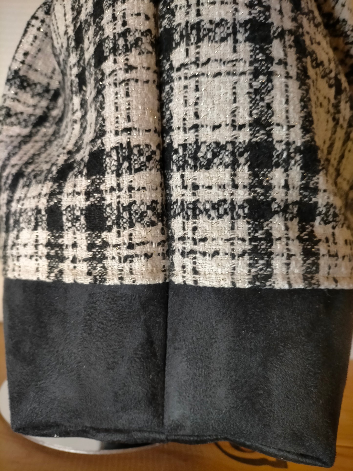 Sac seau Ecossais & Rouge lainage et liseret fin doré et suédine
