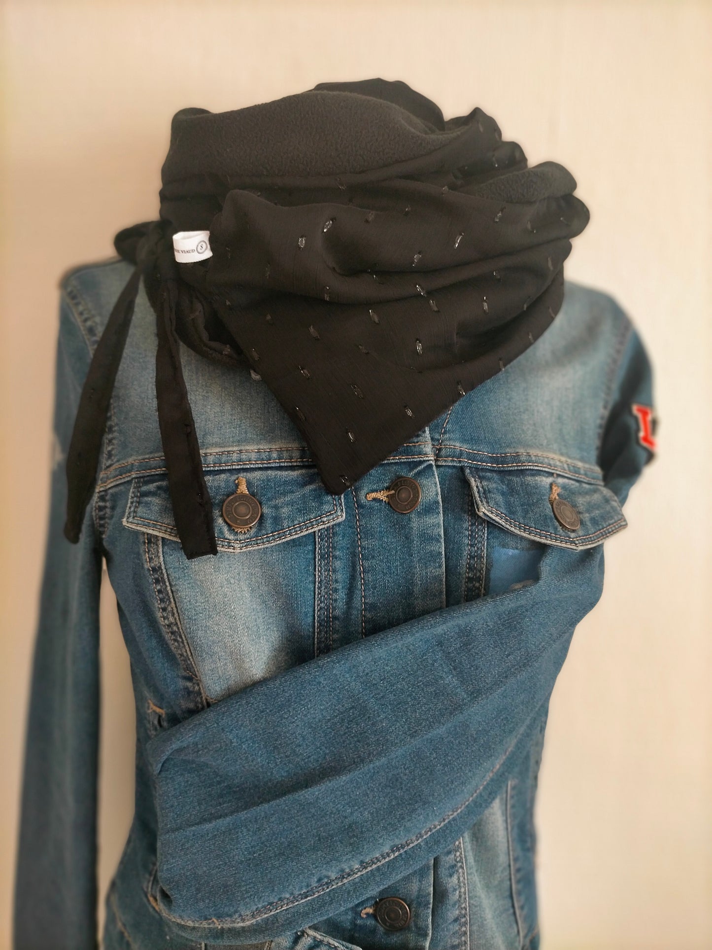 Black Echarpe polaire et voile