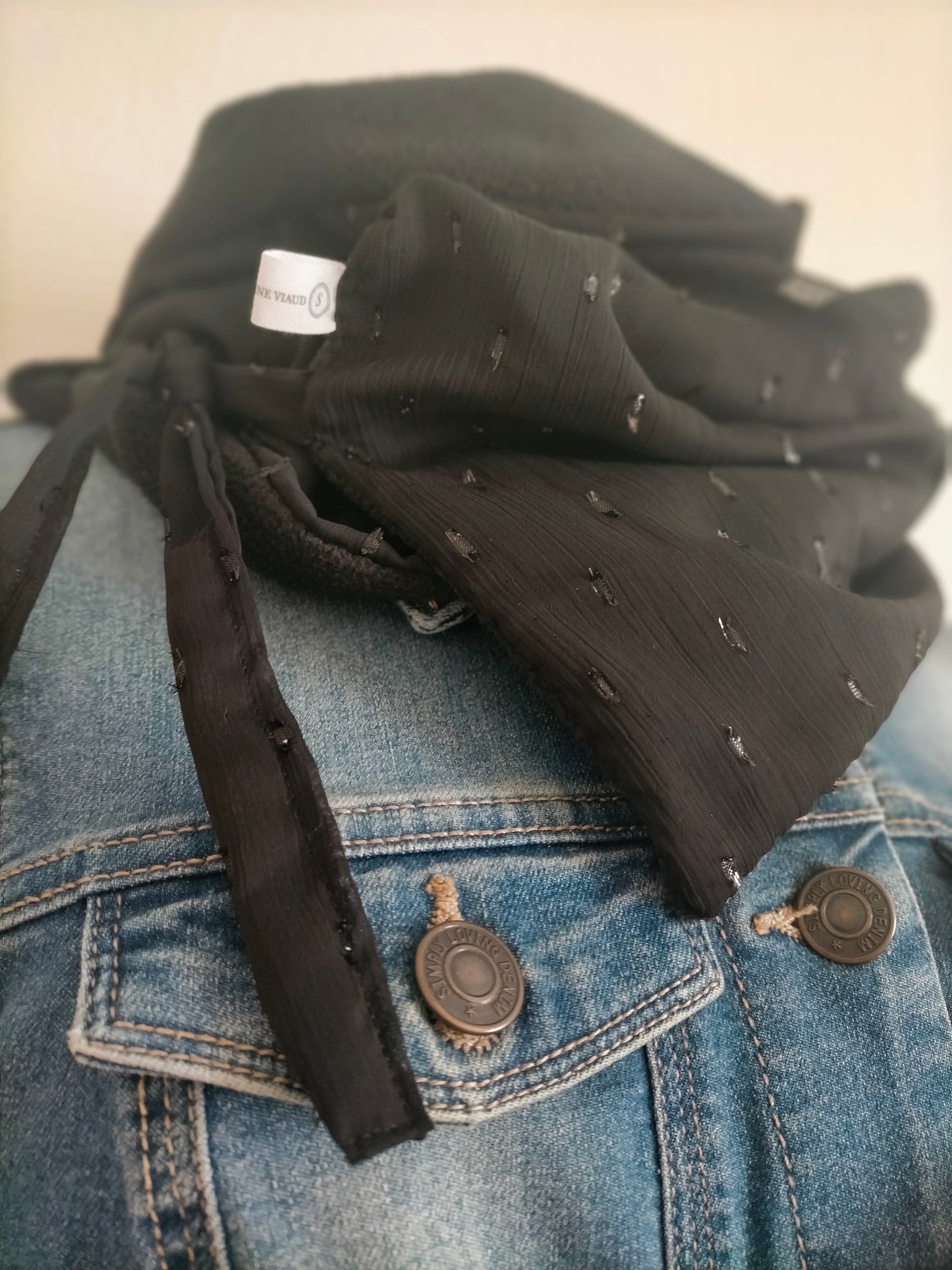 Black Echarpe polaire et voile