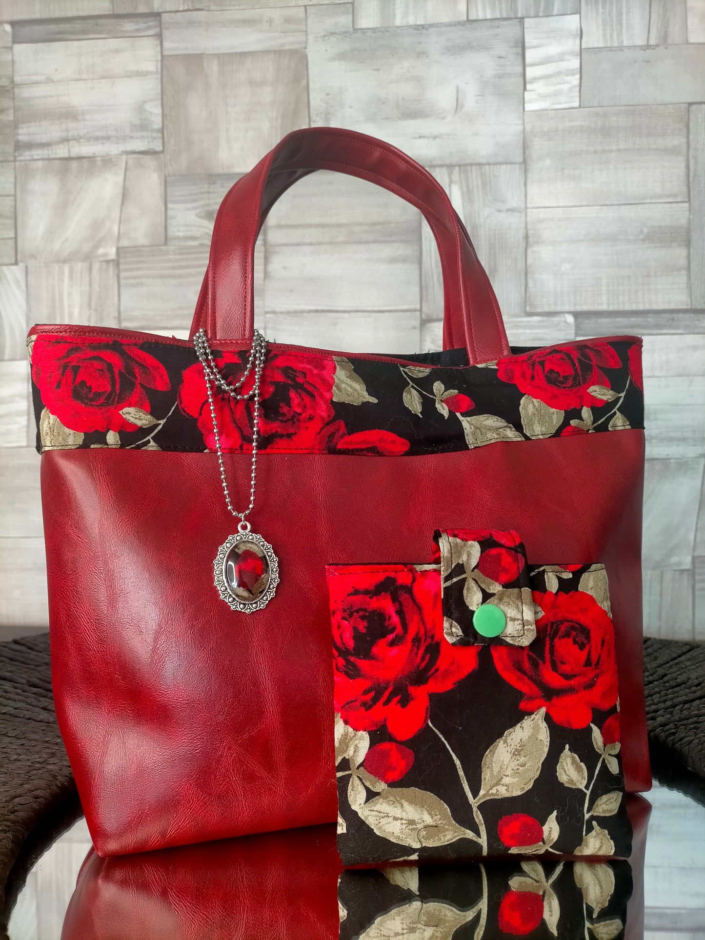 Elégance rouge Sac cabas