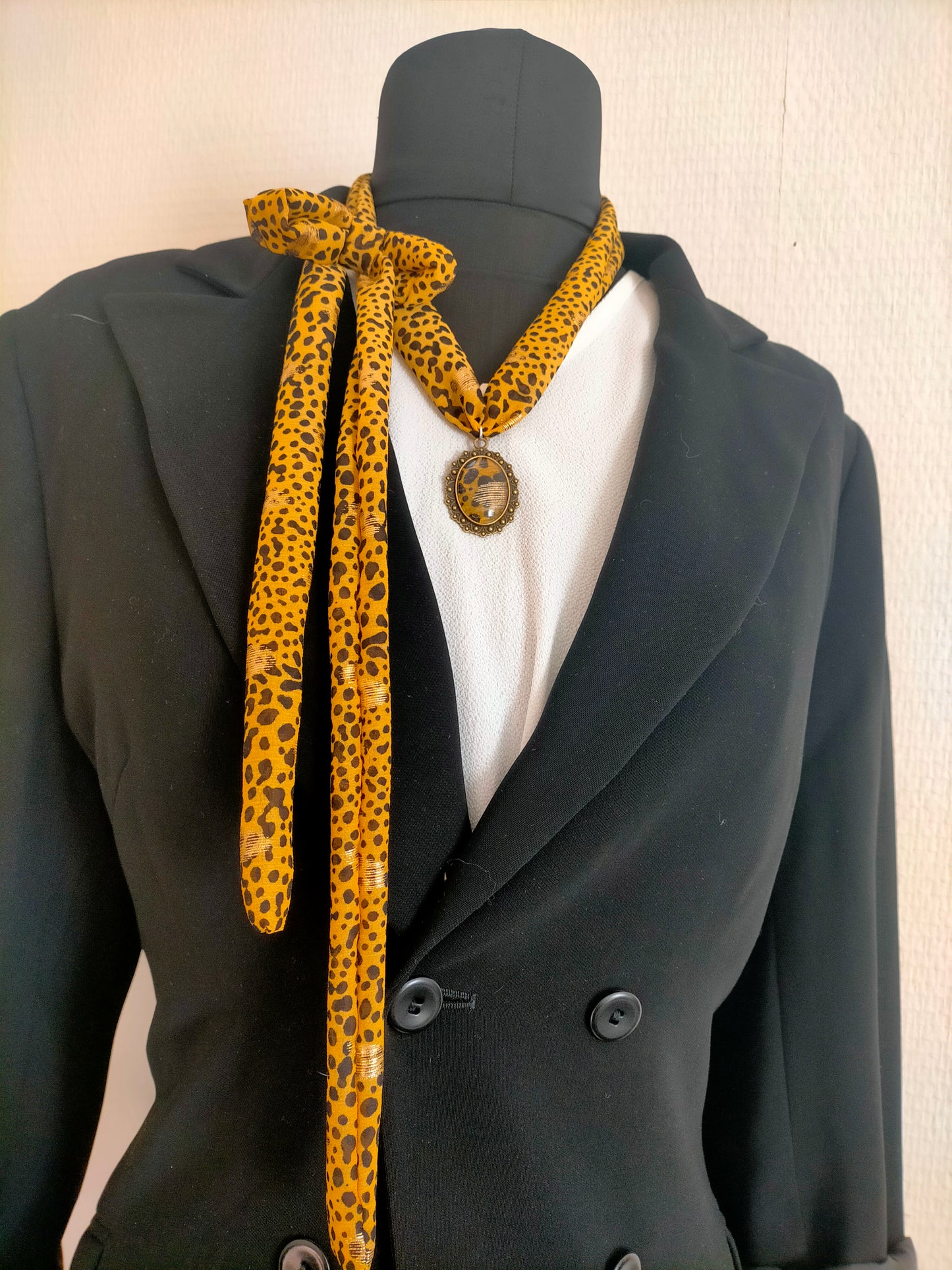 Parure Collier Foulard Lune Adorée et sa bague 093