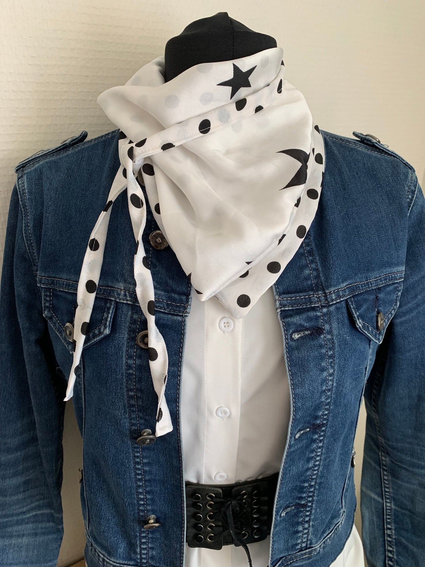 MIMI 28 Foulard bandana REVERSIBLE à lanières