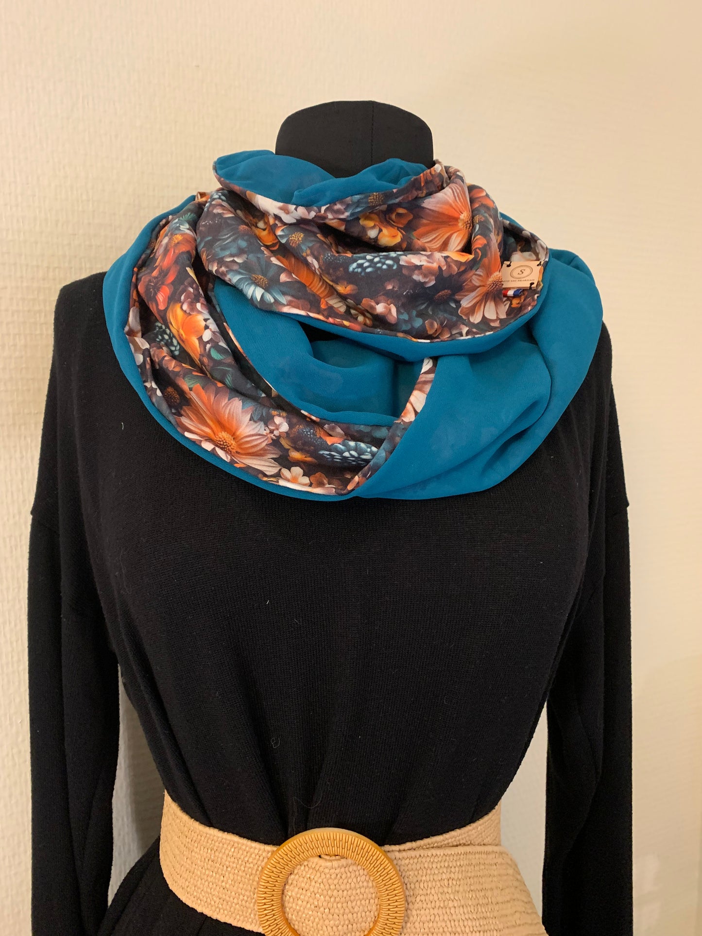 Grand Bouquet double snood