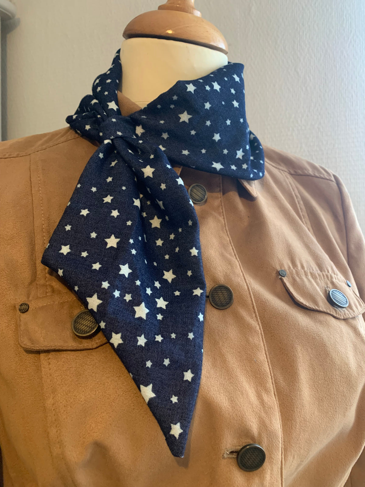 L’élégante #1 Coton bleu à étoiles