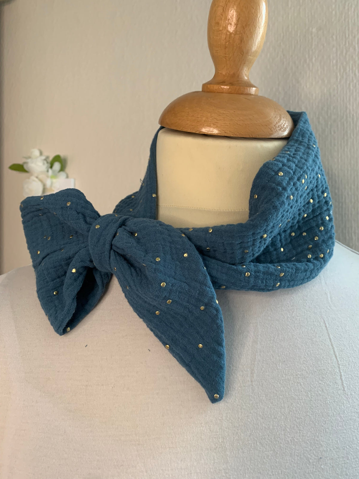 L’élégante #19 en double gaze de coton bleu canard pailleté