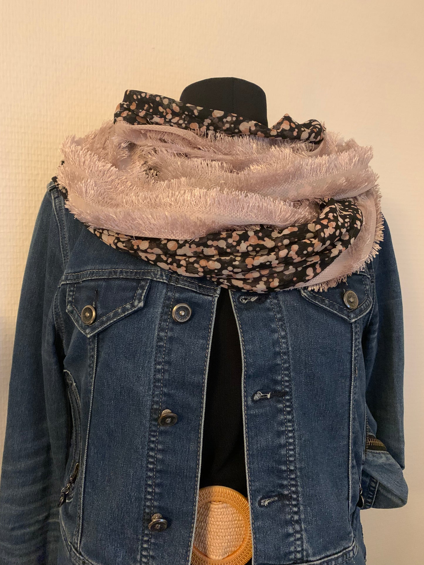 Plume gris Double tour de cou