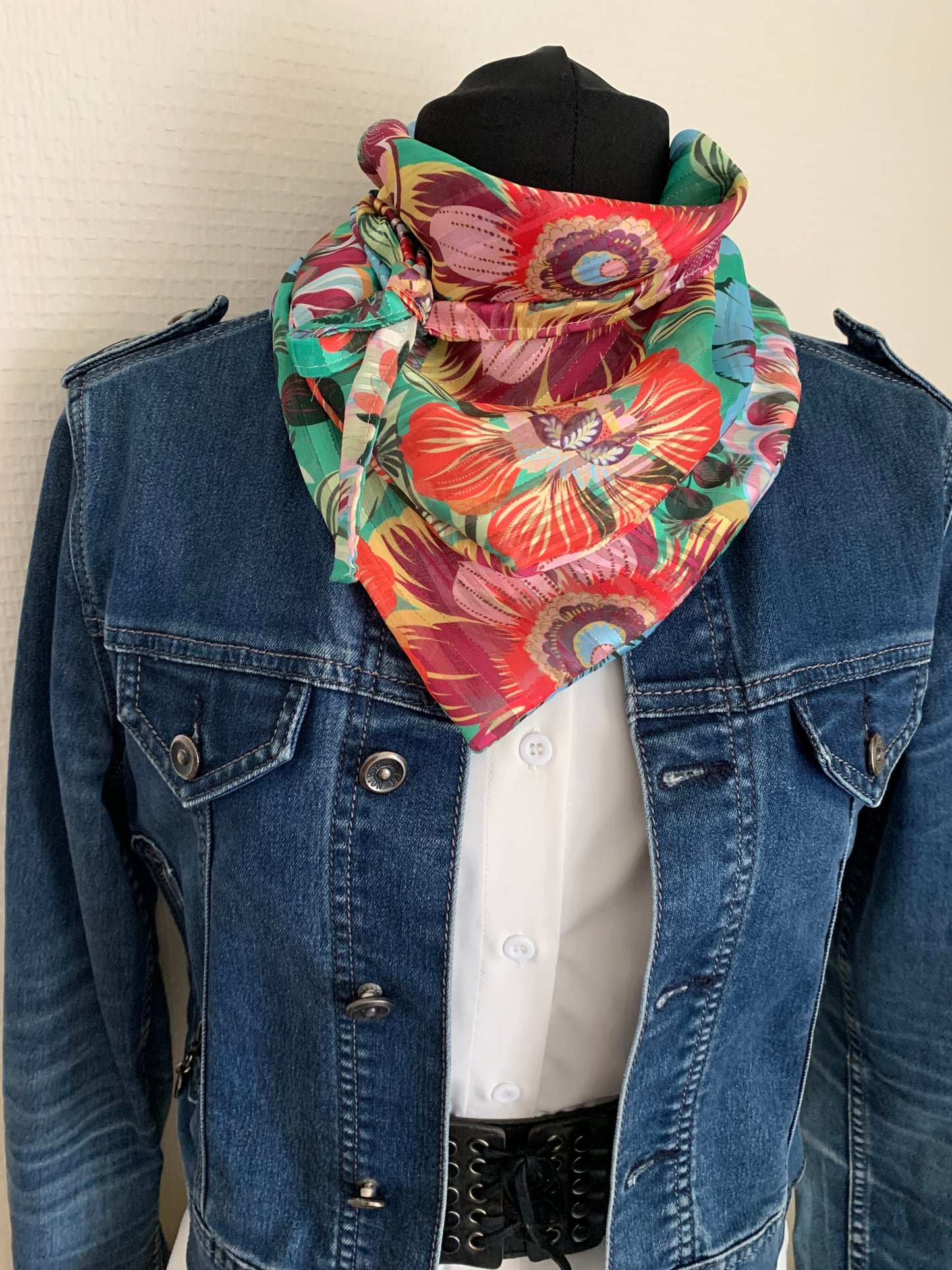 Mimi 23 bis  Foulard façon bandana en voile MODÈLE UNIQUE