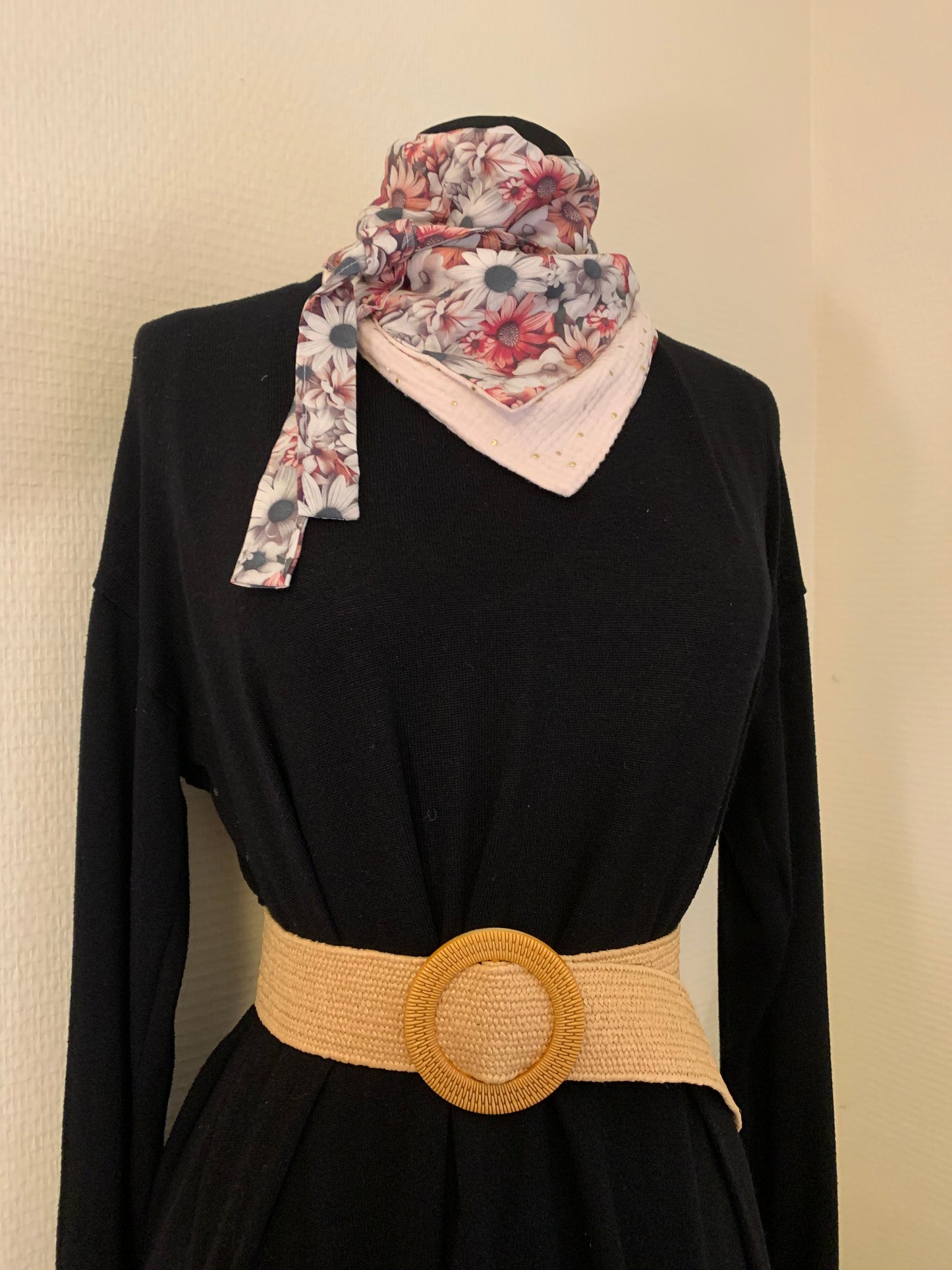 Mimi 24 Foulard façon bandana viscose et double gaze pointes dotées
